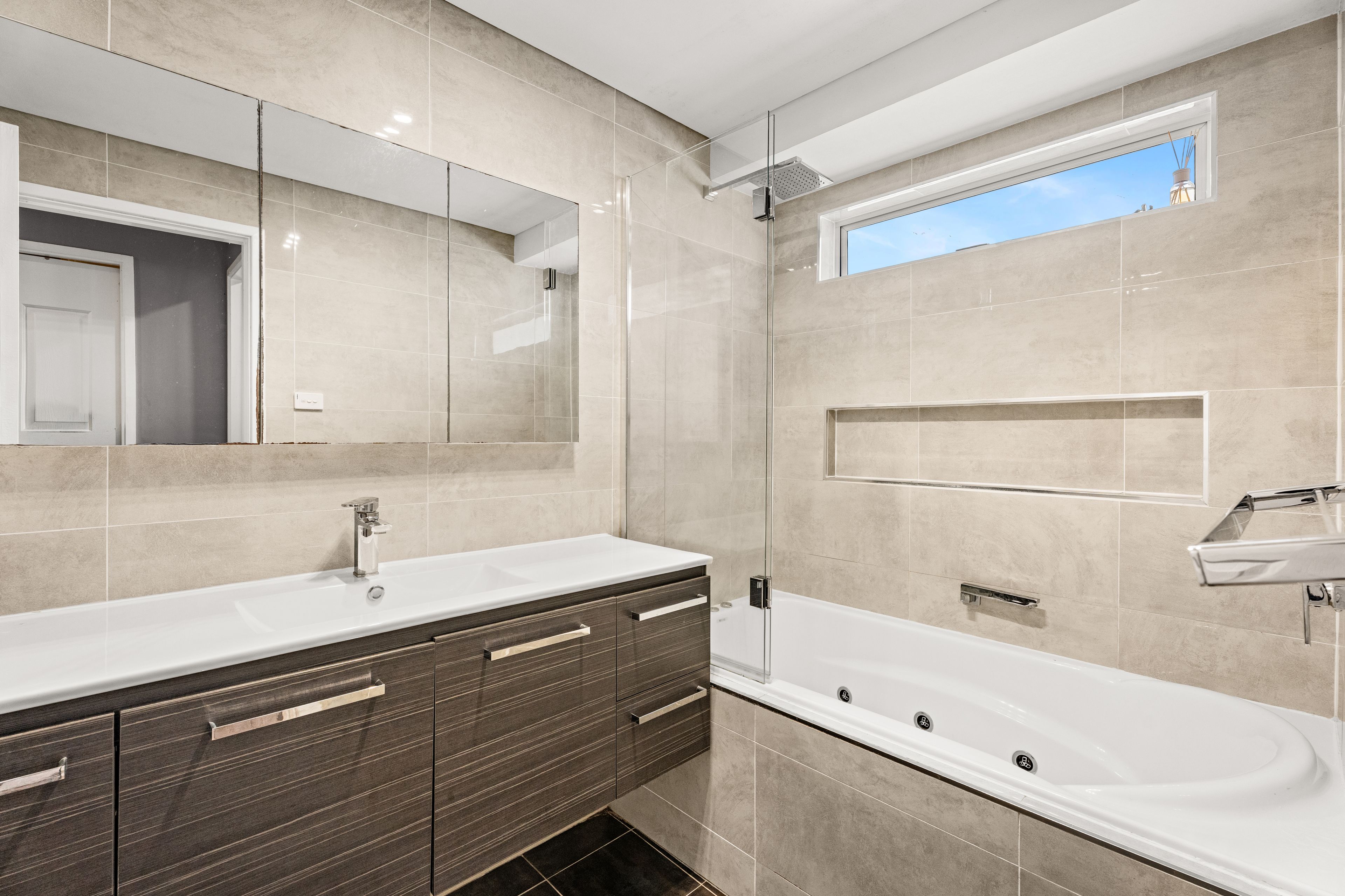 3 Longdon Close — photo 5 of 22