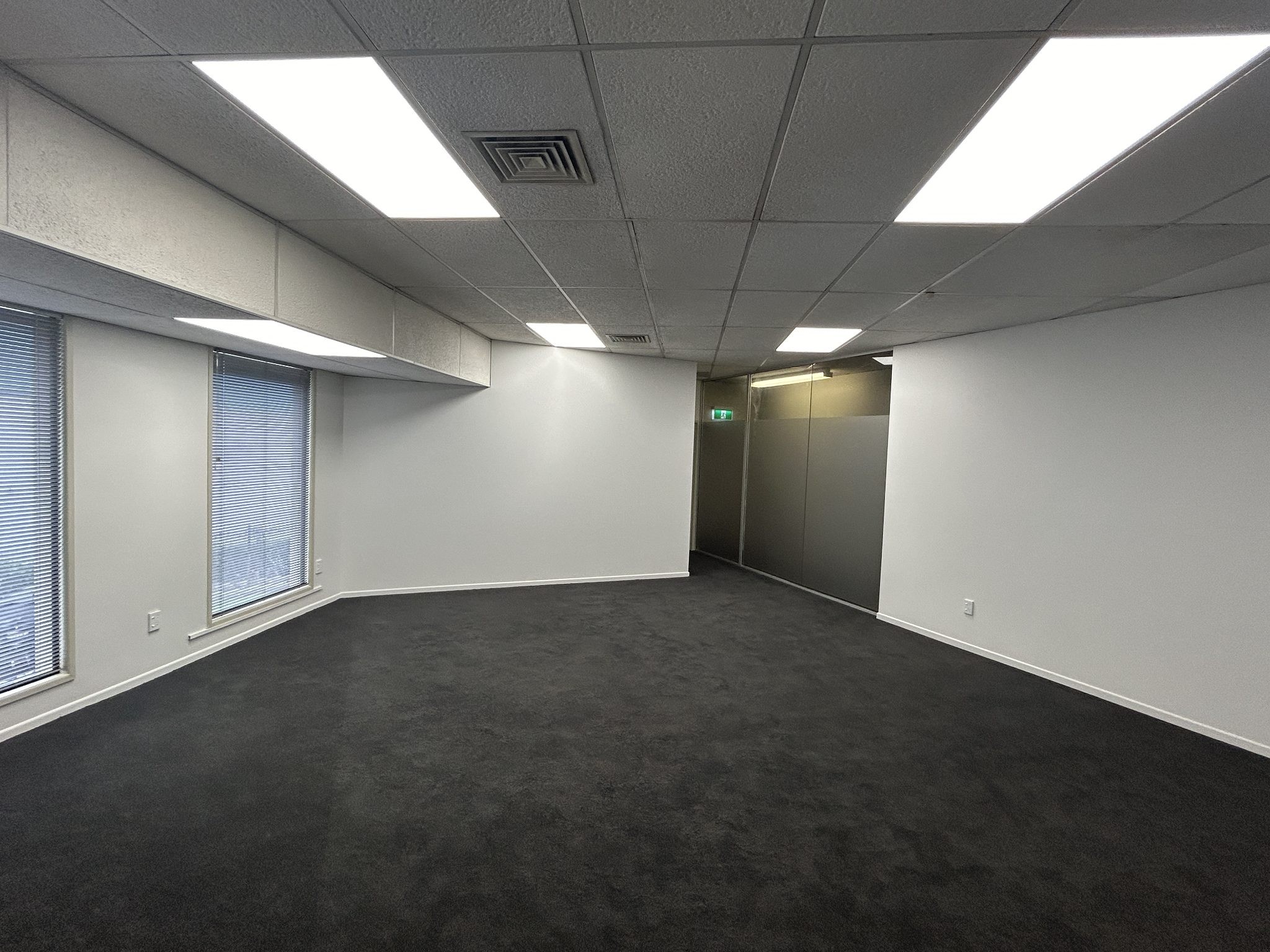 8/295 Lincoln Road, Henderson, Waitakere City