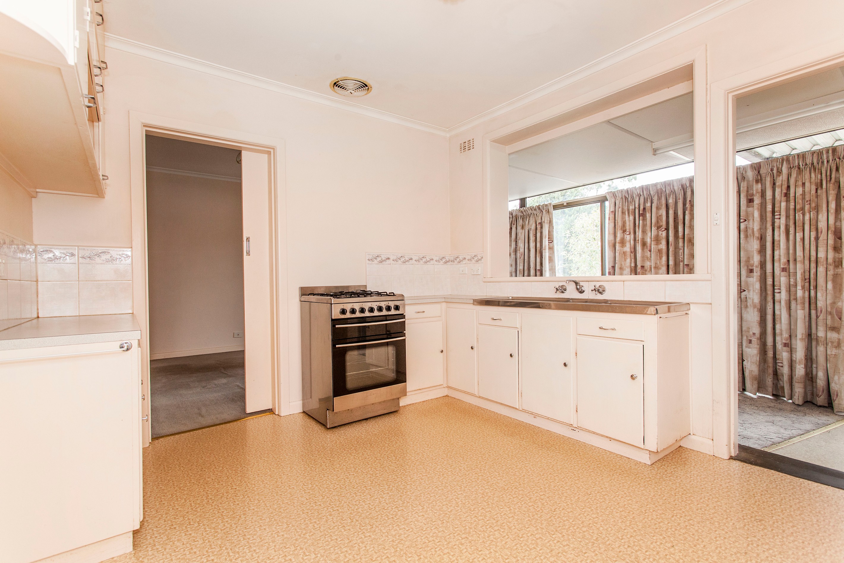 1/10 Raymond Court, Oakleigh East, VIC 3166