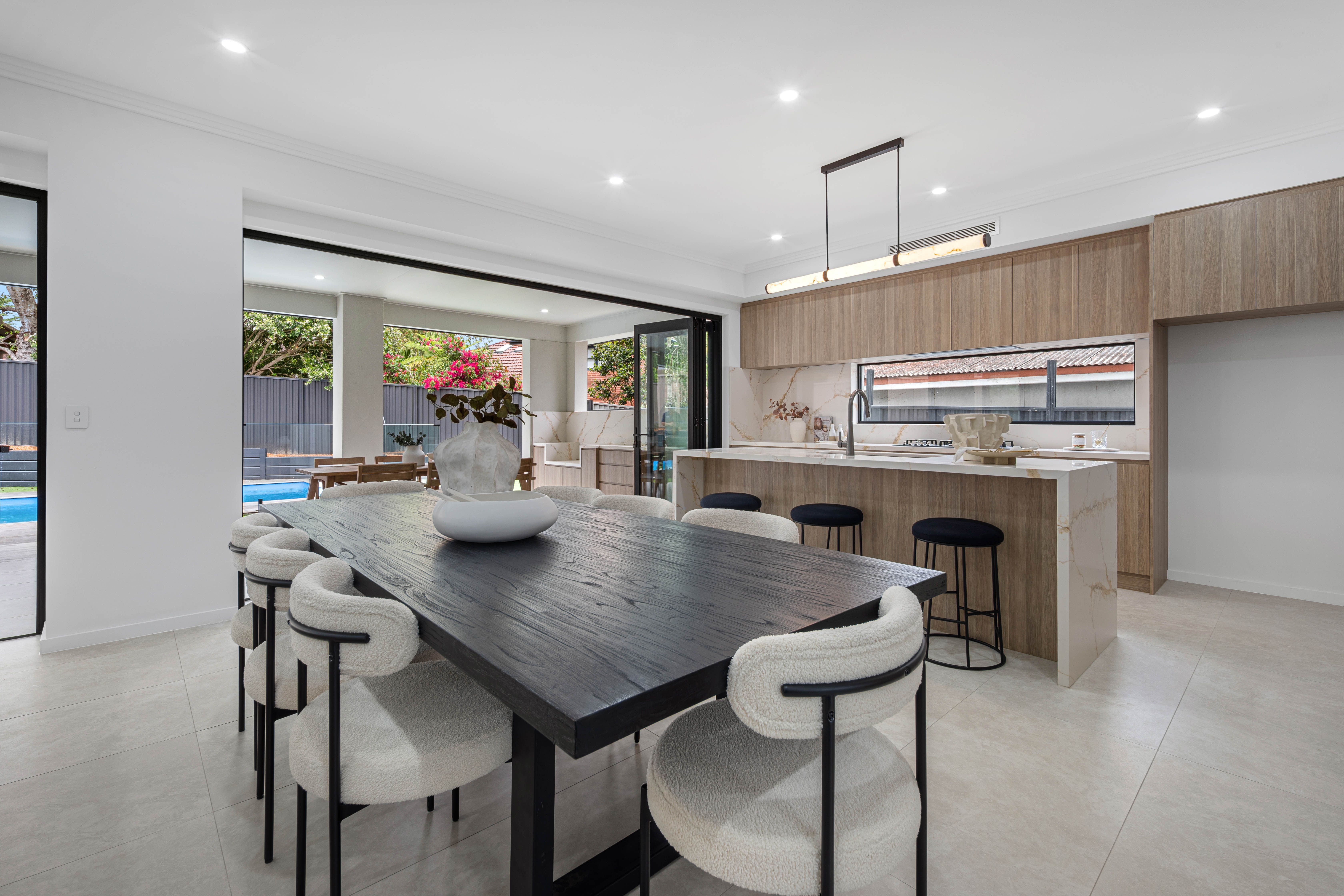 33 Baker Street — photo 5 of 15