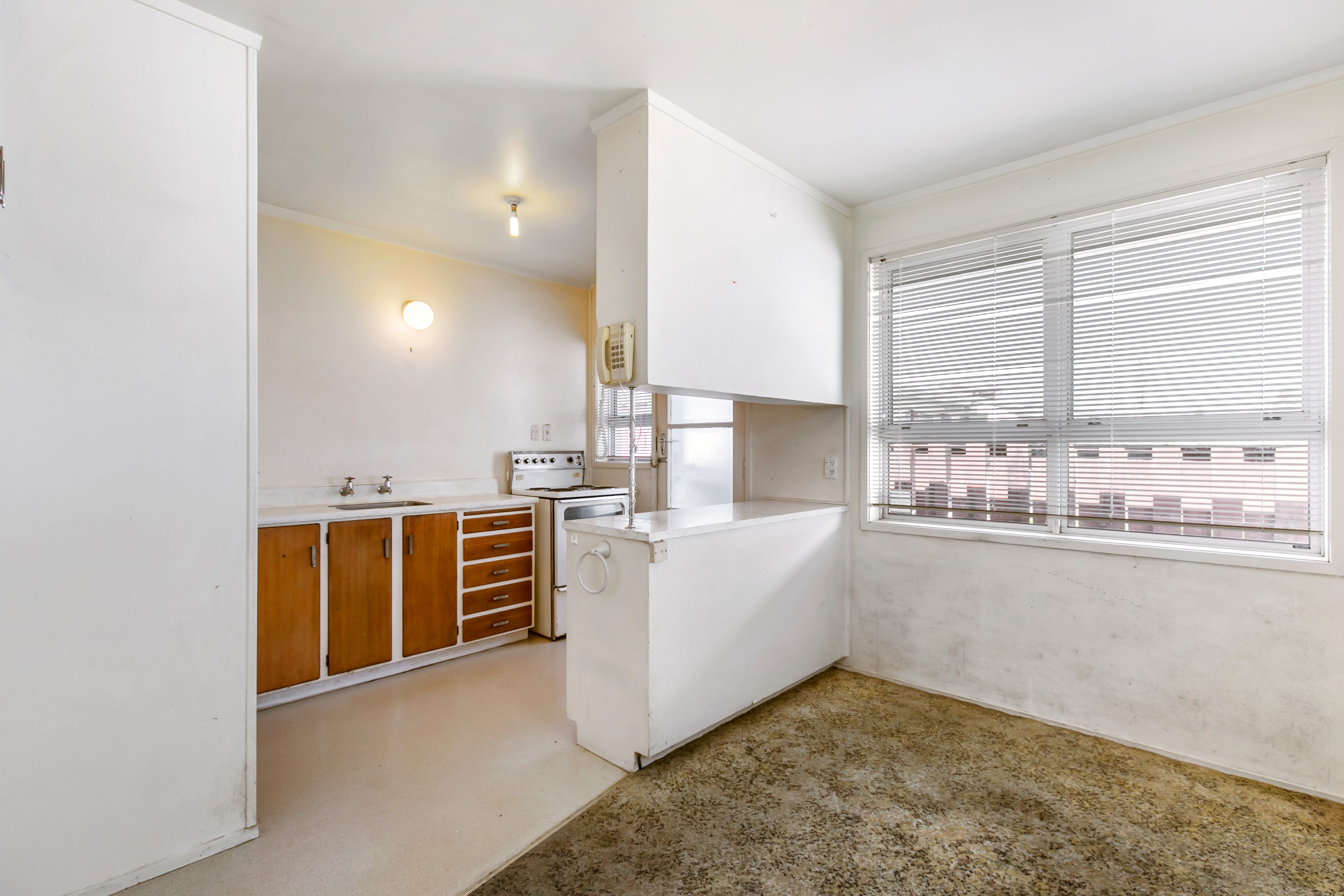 2/25 Riverview Road, Panmure, Auckland City