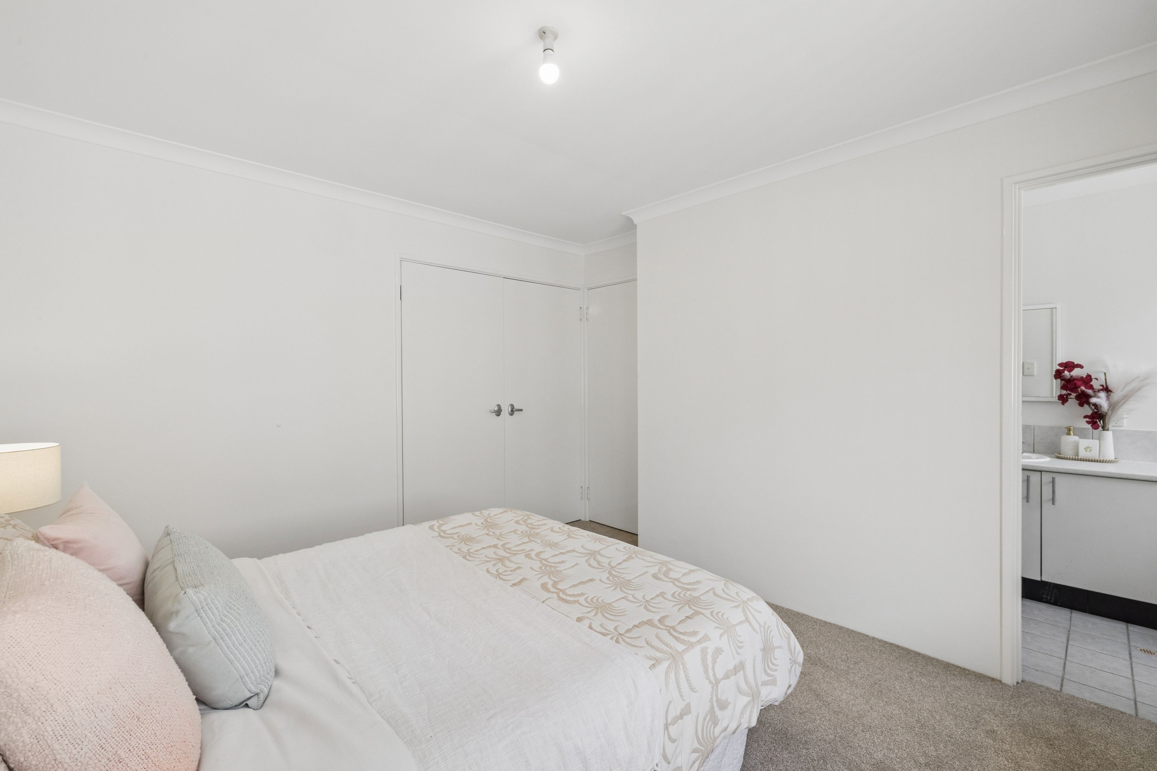 1/205-207 Sevenoaks Street — photo 18 of 28