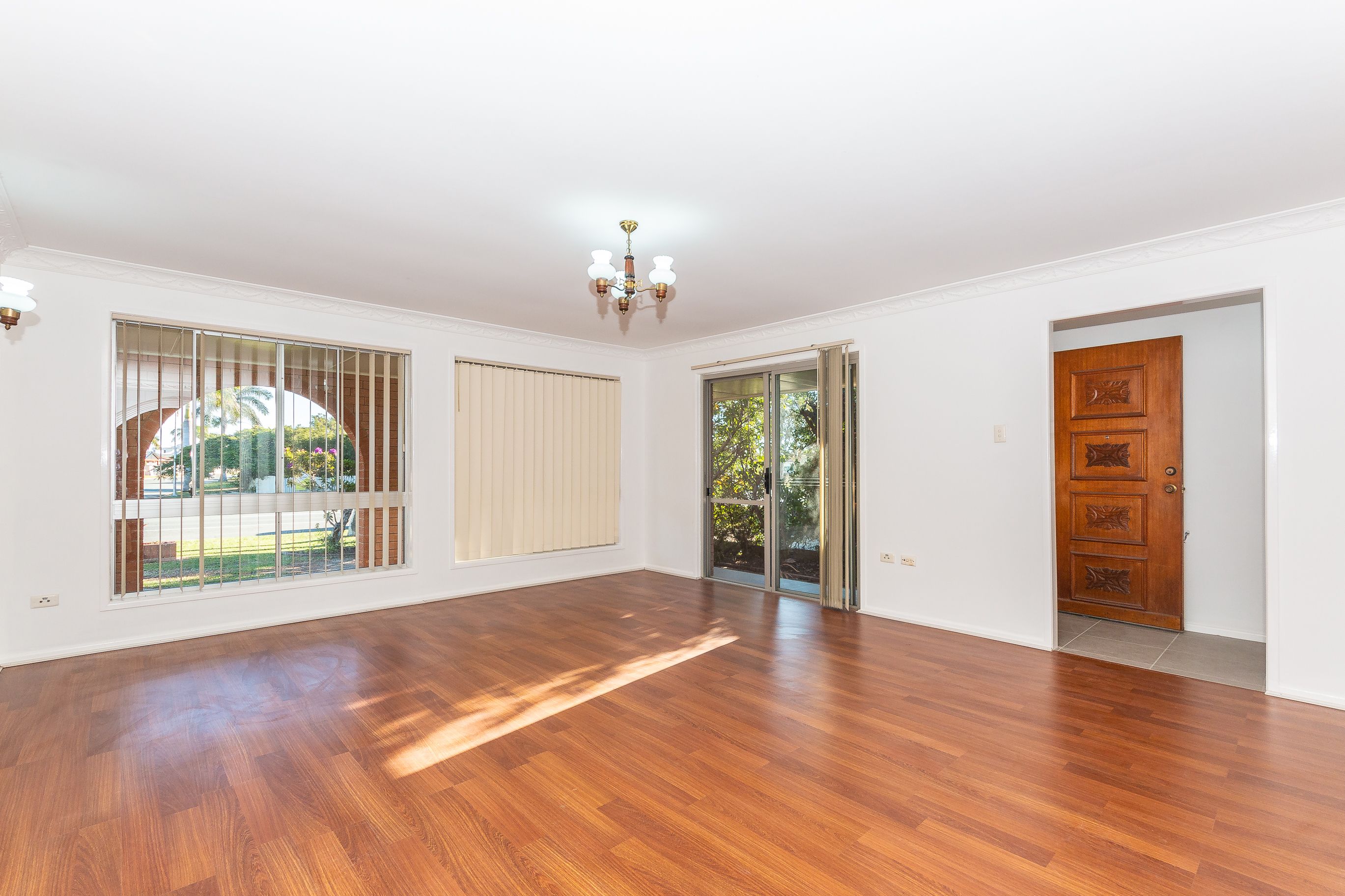 12 Newport Drive, Newport, QLD 4020