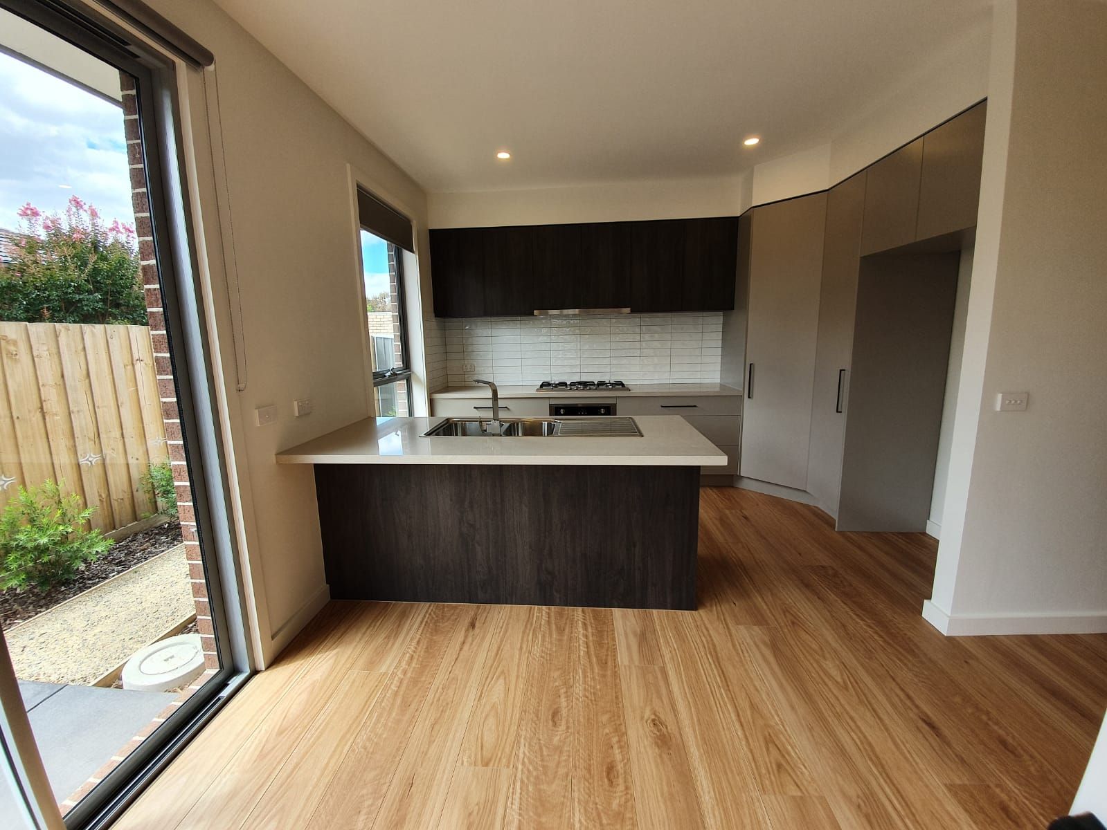 12B Sunrise Drive, Mulgrave, VIC 3170