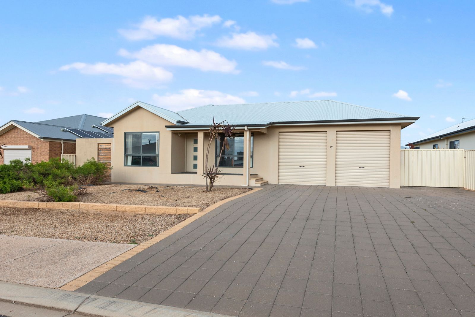 37 Islesworth Street, North Beach, SA 5556