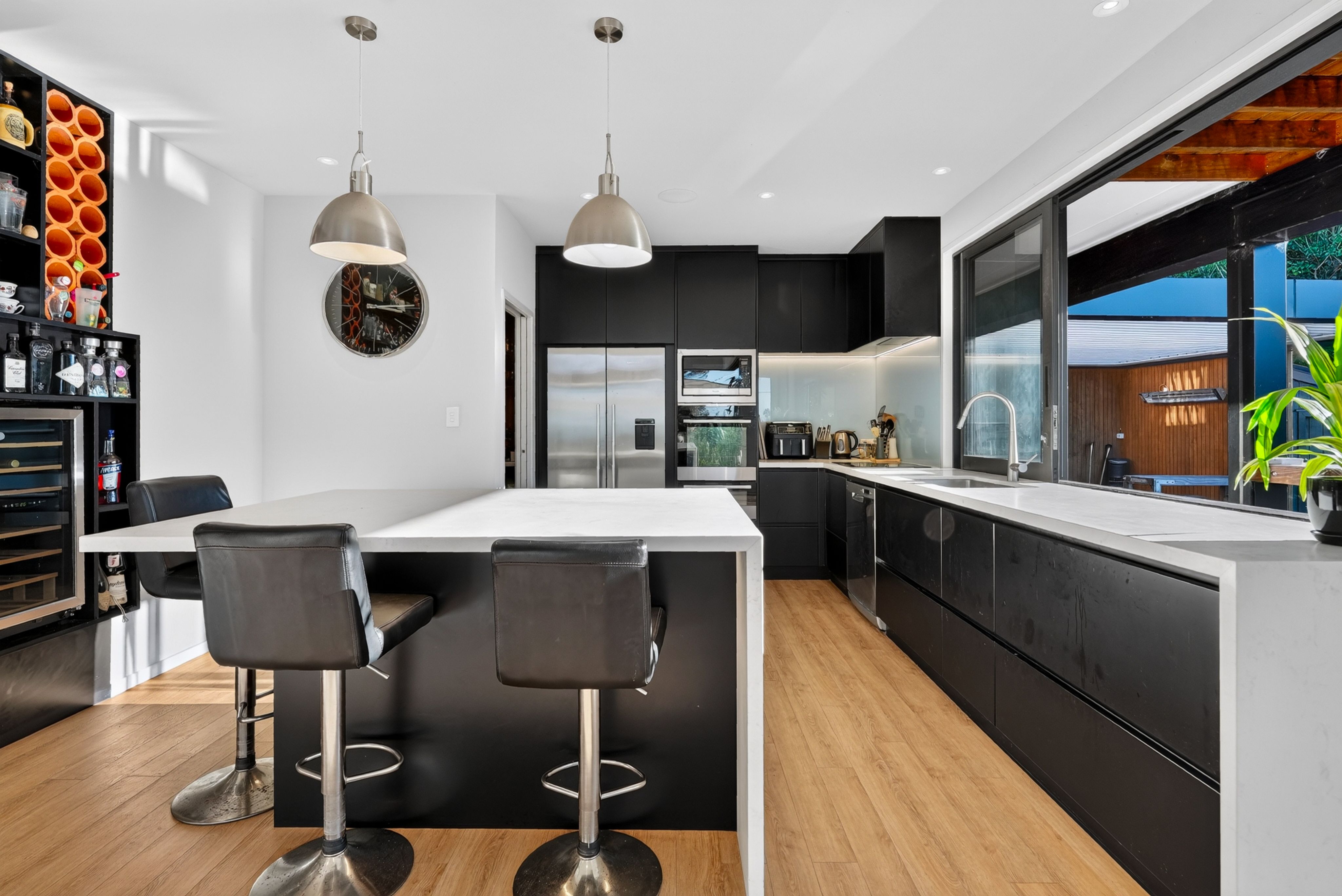 8 Aberdeen Road, Campbells Bay, North Shore City
