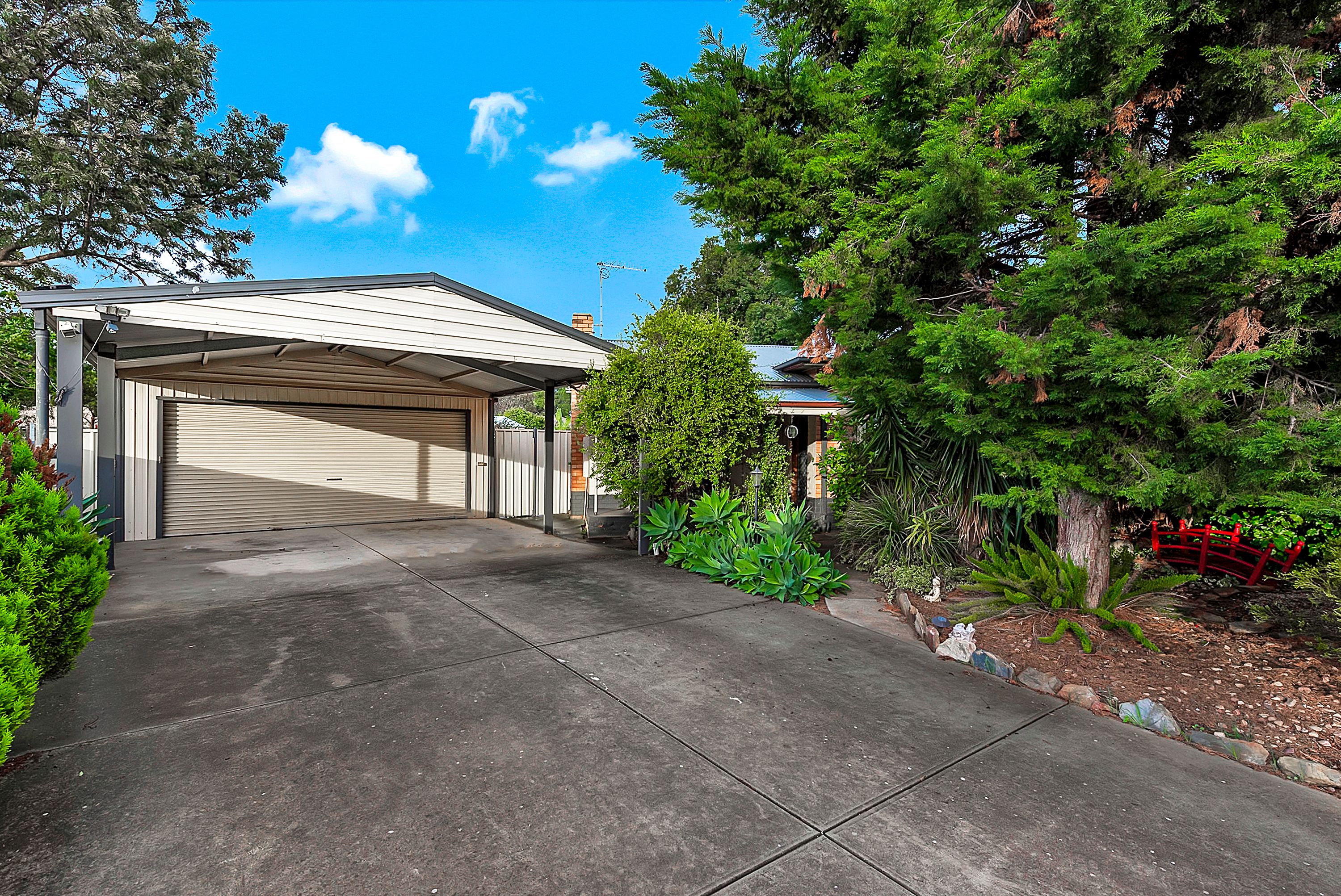 25 Corton Street — photo 7 of 12