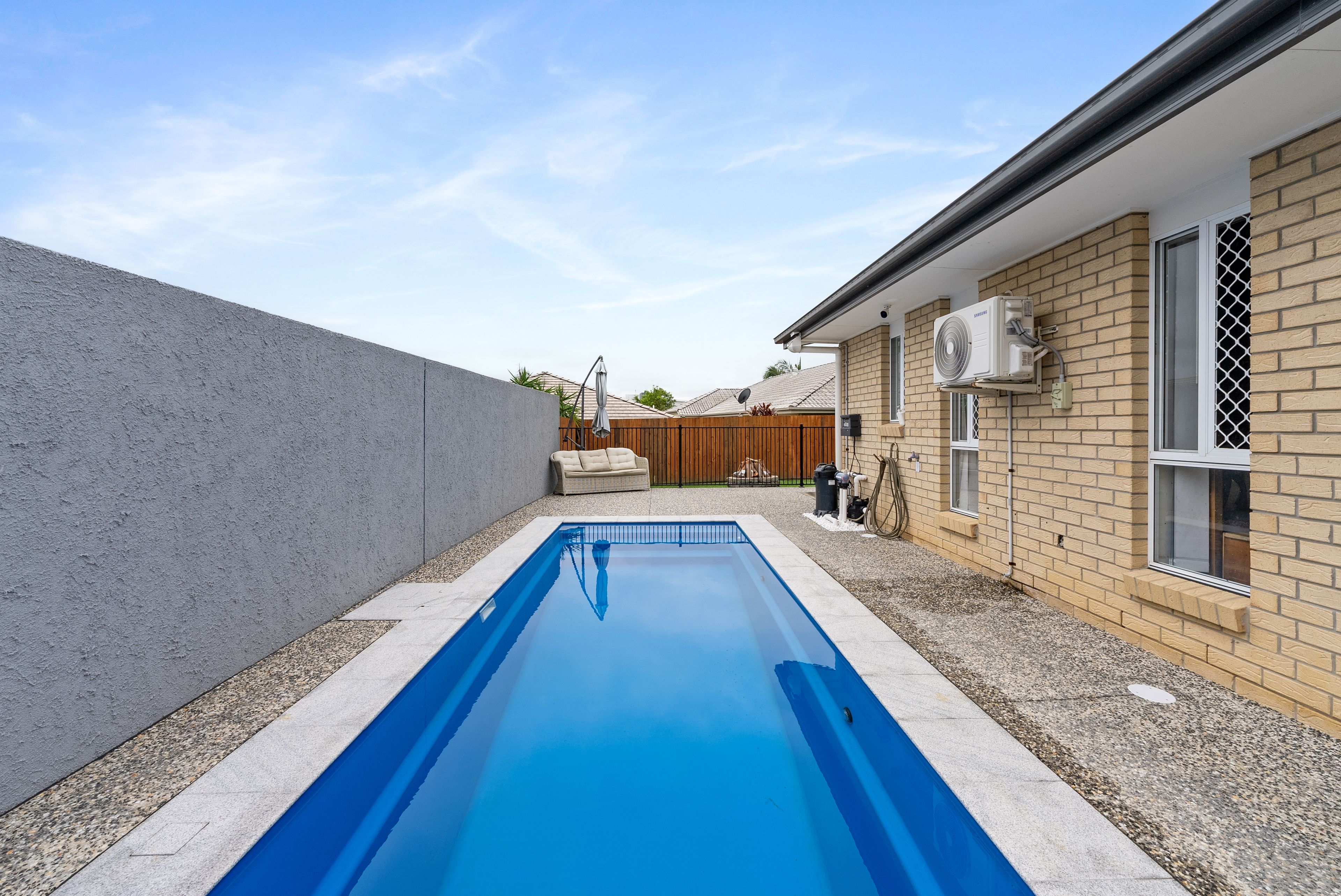4 John Crescent, Pimpama, QLD 4209
