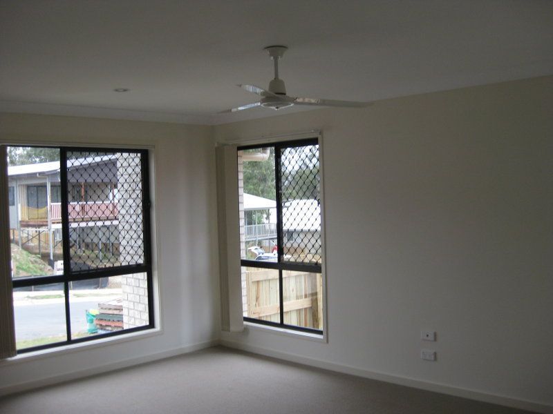 9 Salomon Court, Goodna, QLD 4300