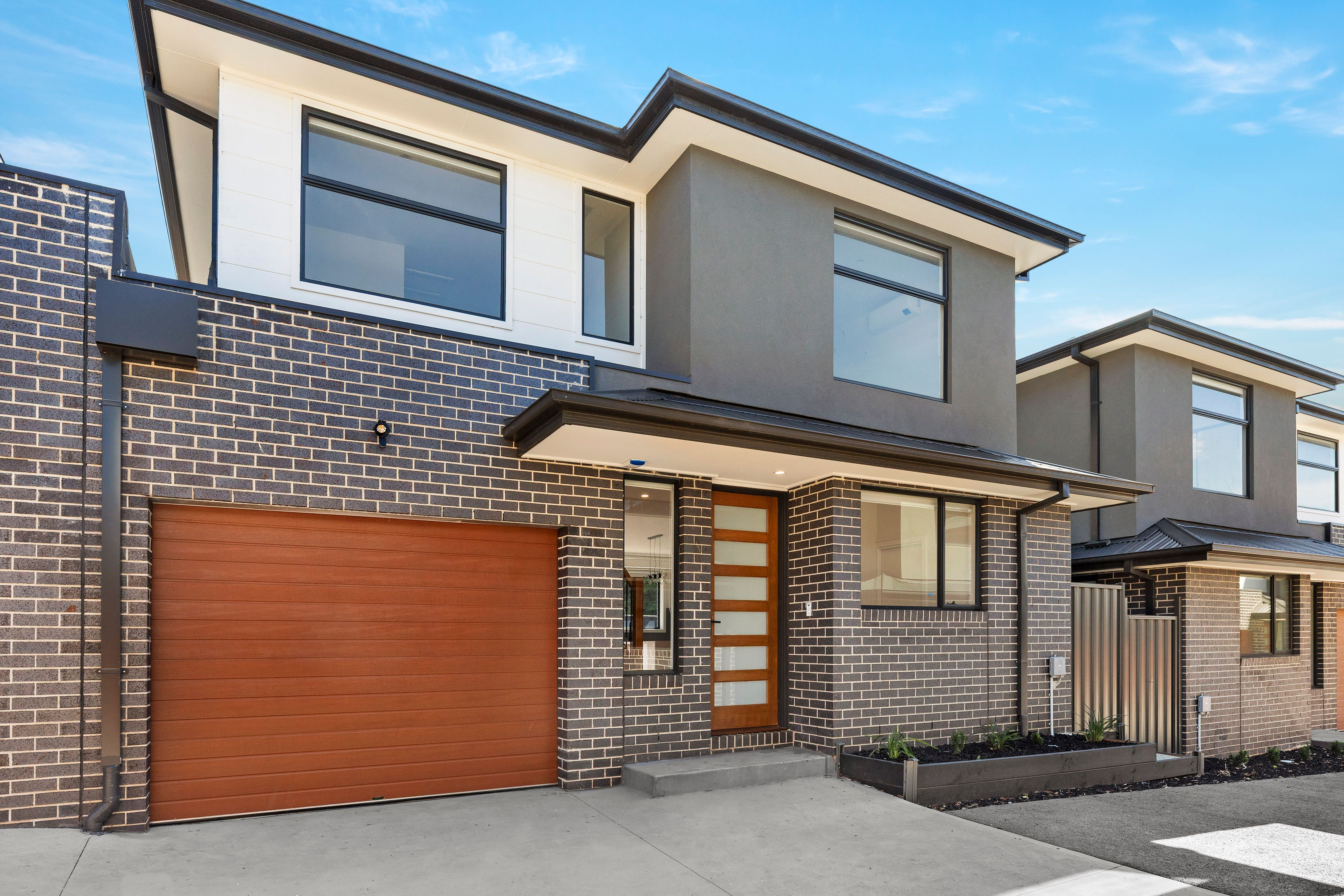 2/114 Porter Road — photo from Ray White Macleod