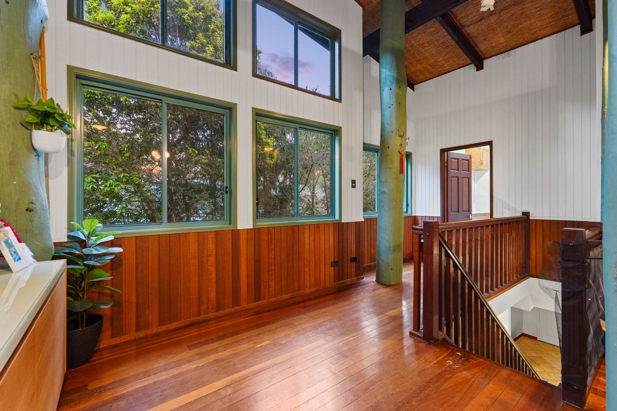70 Mudgeeraba Road — photo 9 of 30