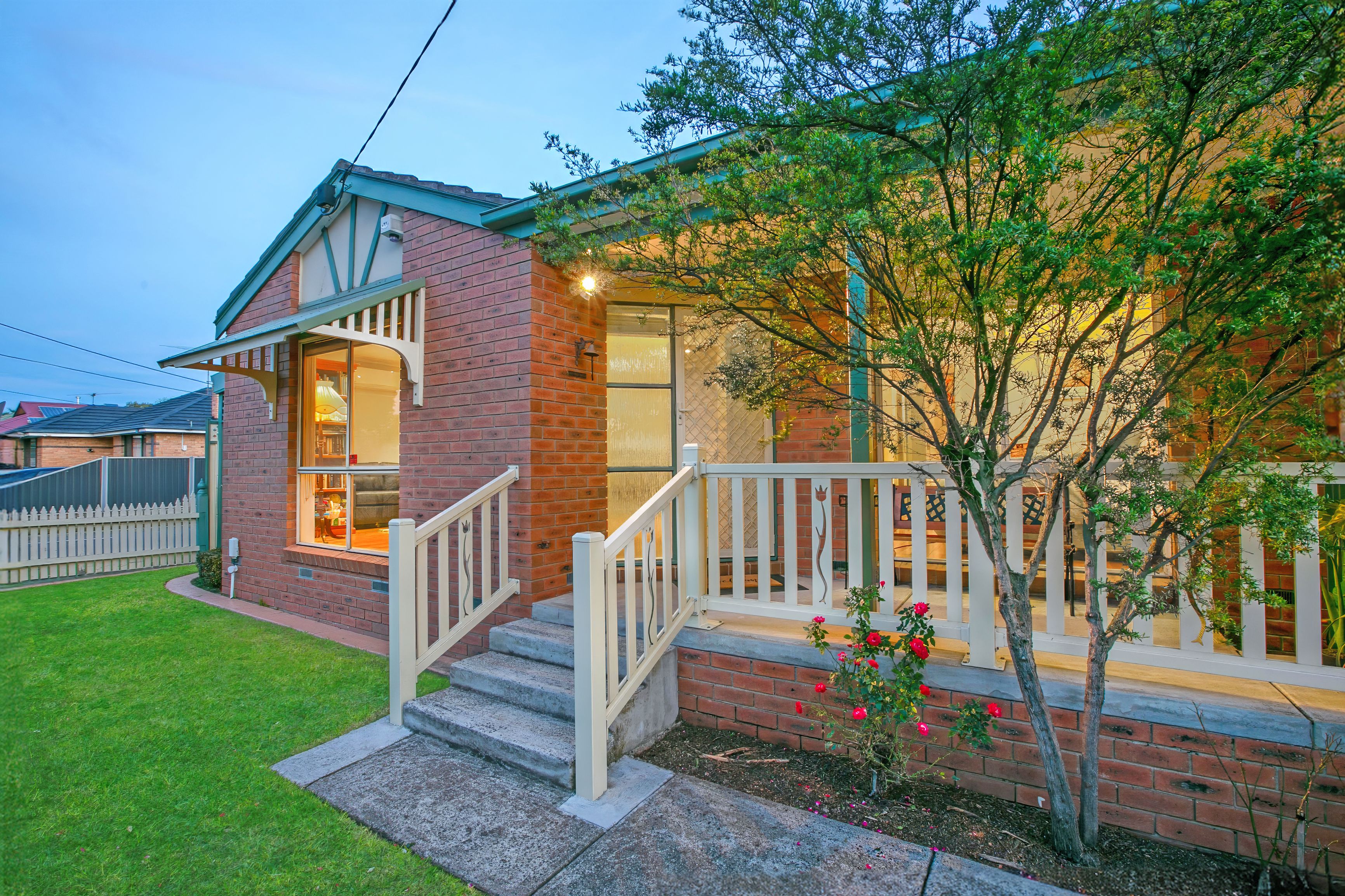 41 Lloyd Avenue, Reservoir VIC 3073