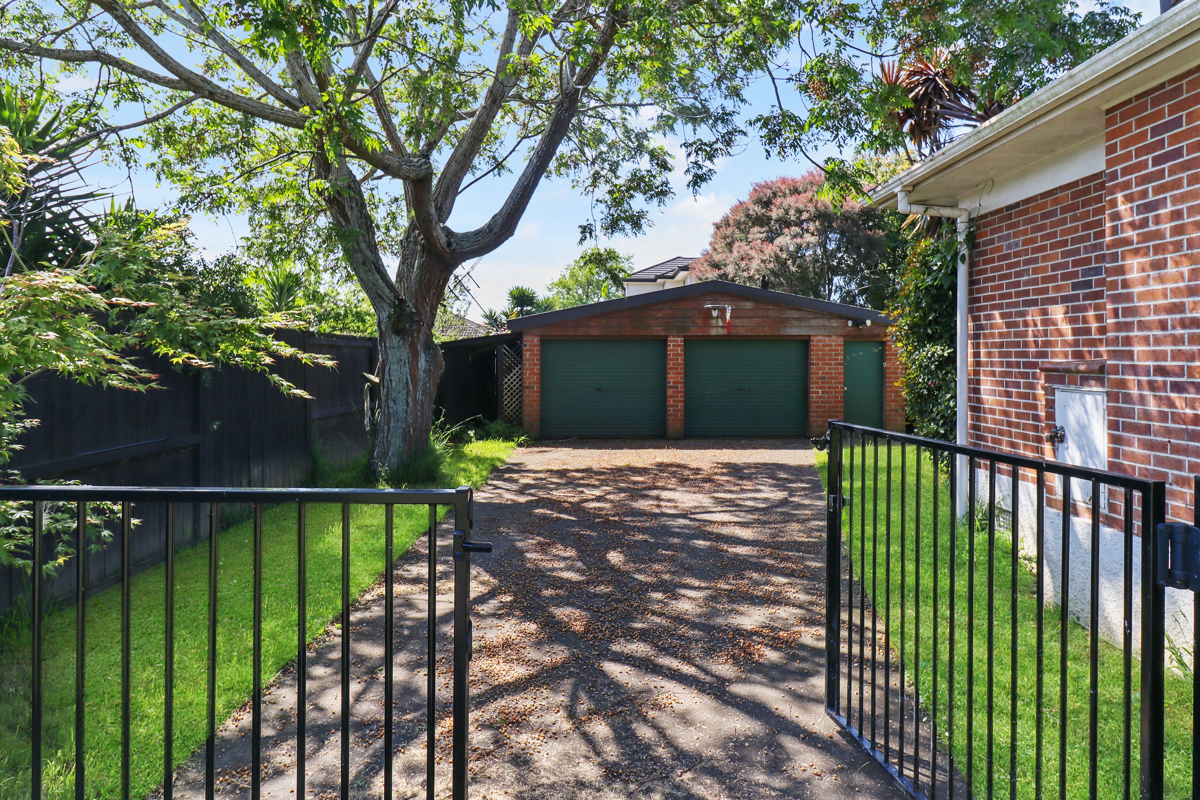 120 Old Wairoa Road, Papakura, Papakura