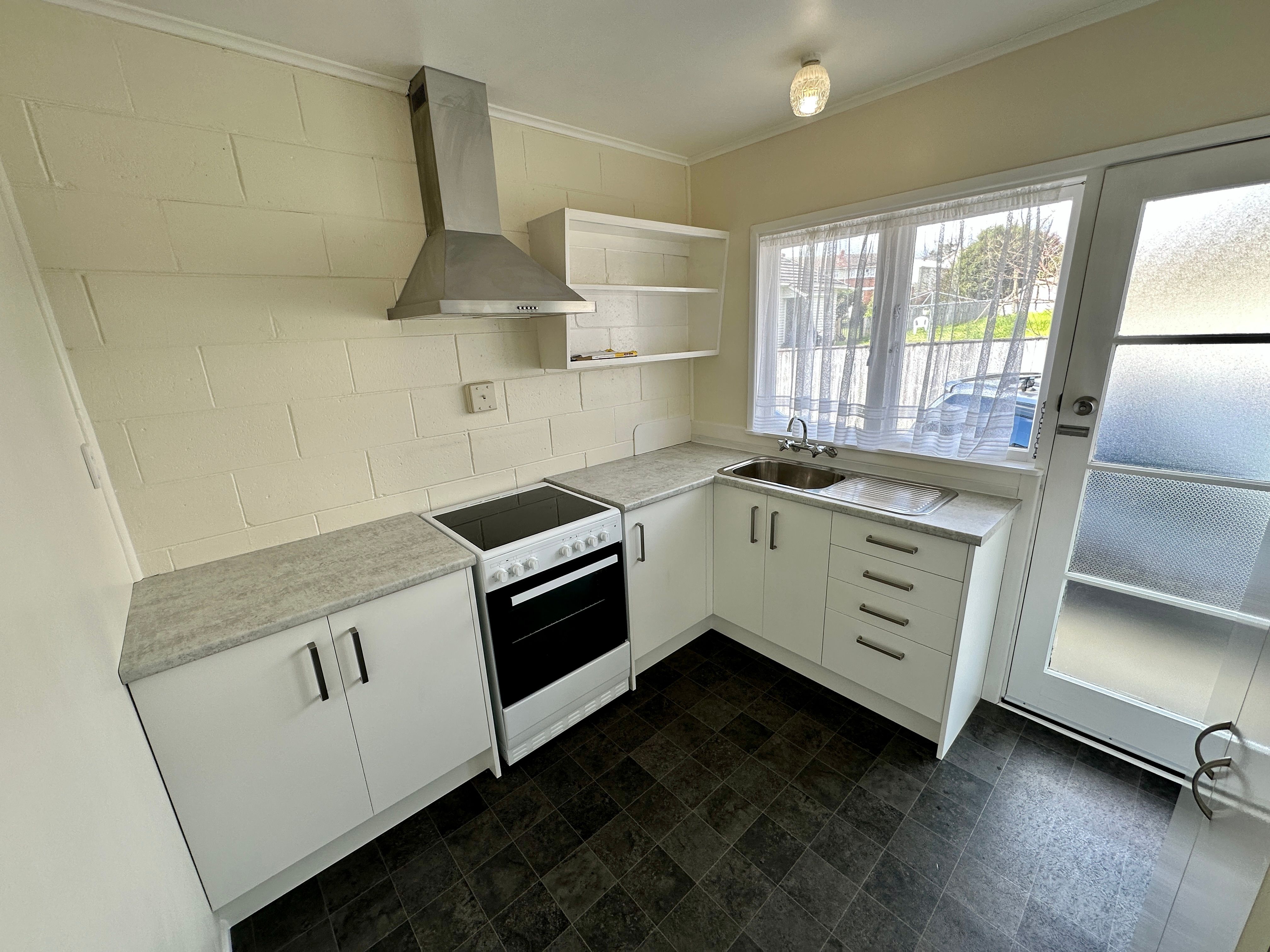 2/4 Rawalpindi Street, Mount Albert, Auckland City