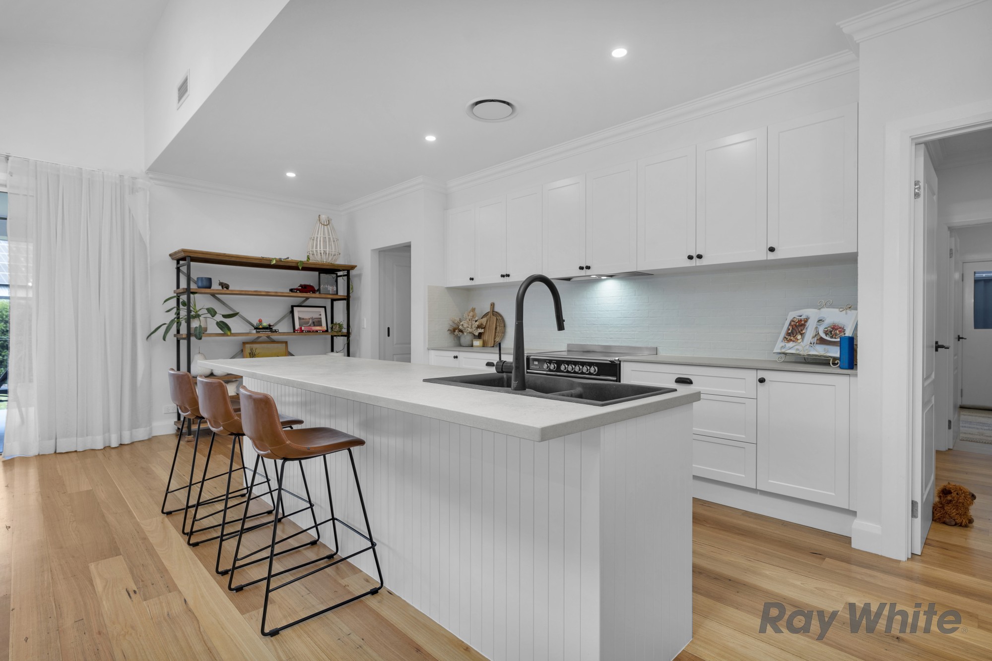 28 Charolais Way, Picton, NSW 2571