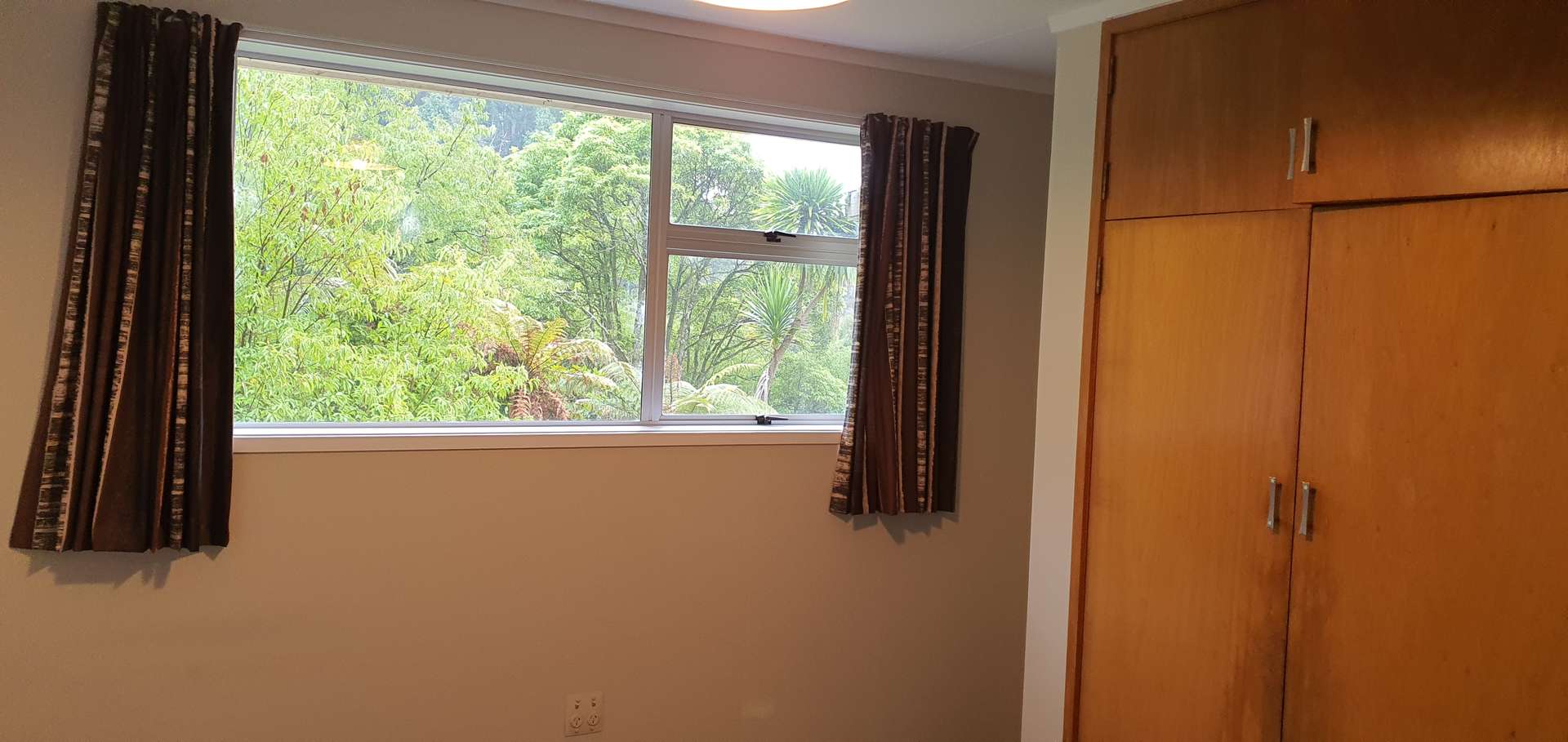 1130B Paradise Valley Road photo 5