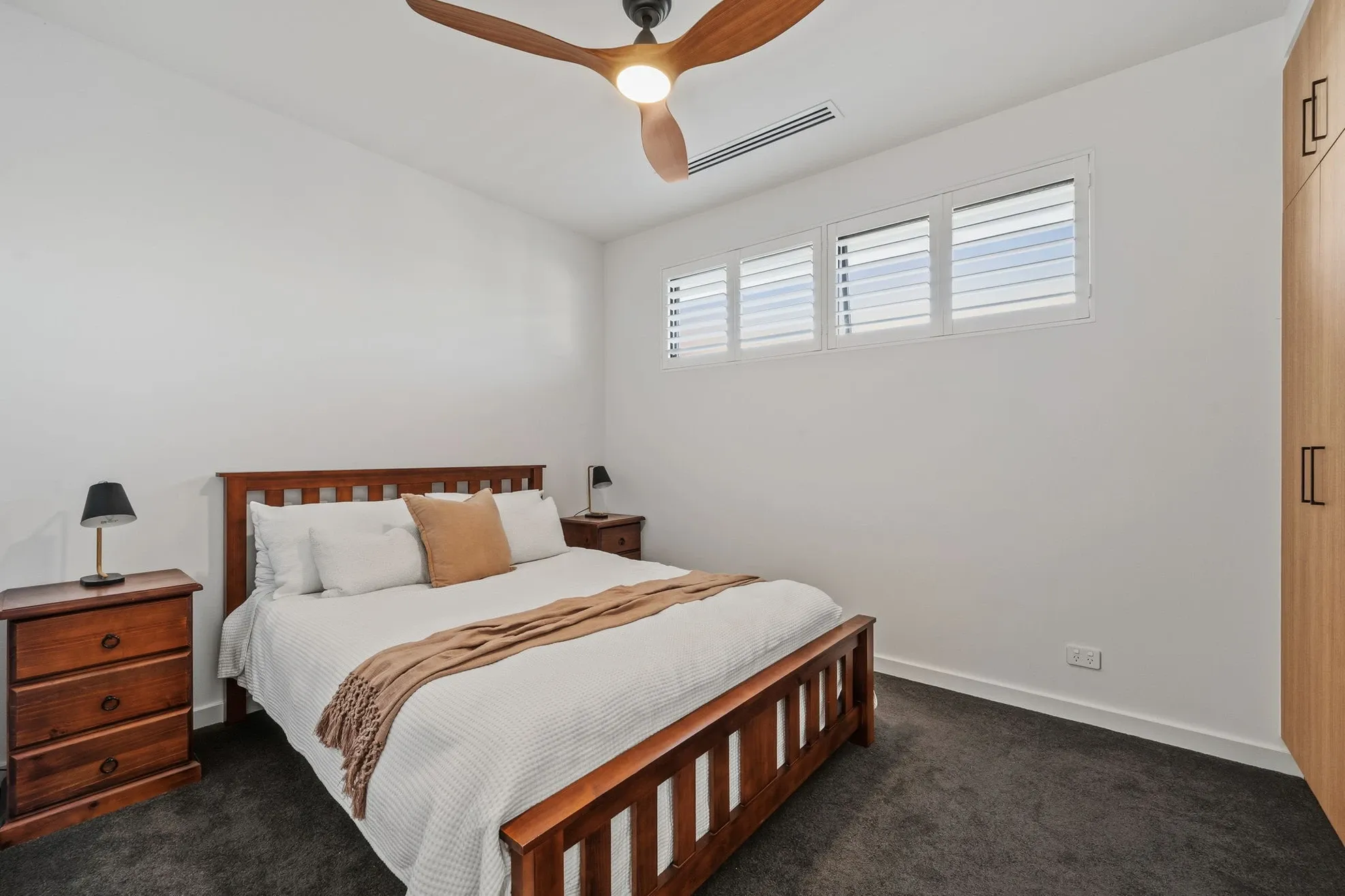 29 Blue Sails Court — photo 3 of 30