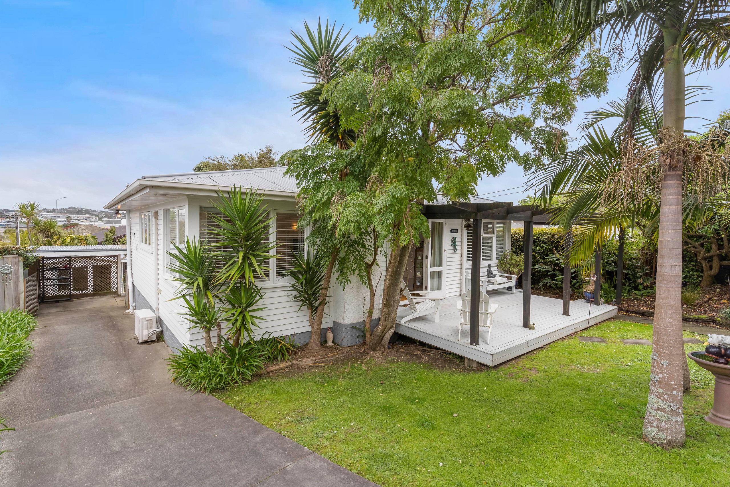34 Lyttelton Avenue, Forrest Hill, North Shore City