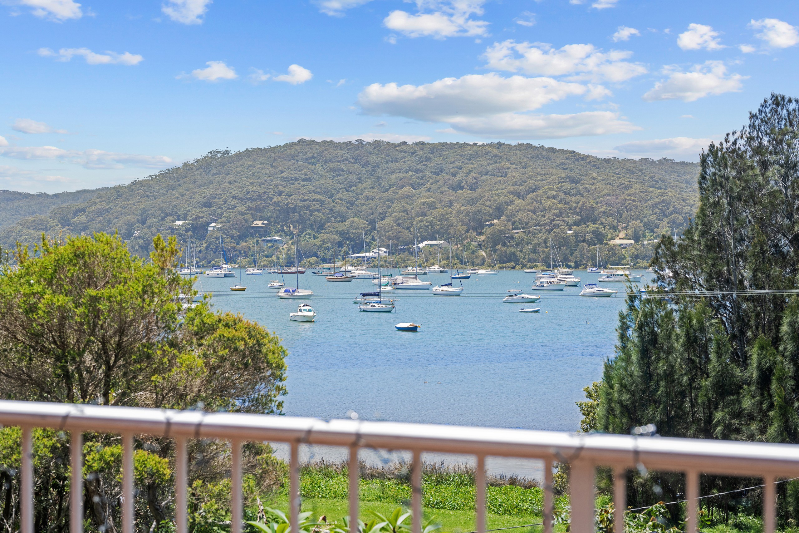 128 Araluen Drive, Hardys Bay, NSW 2257