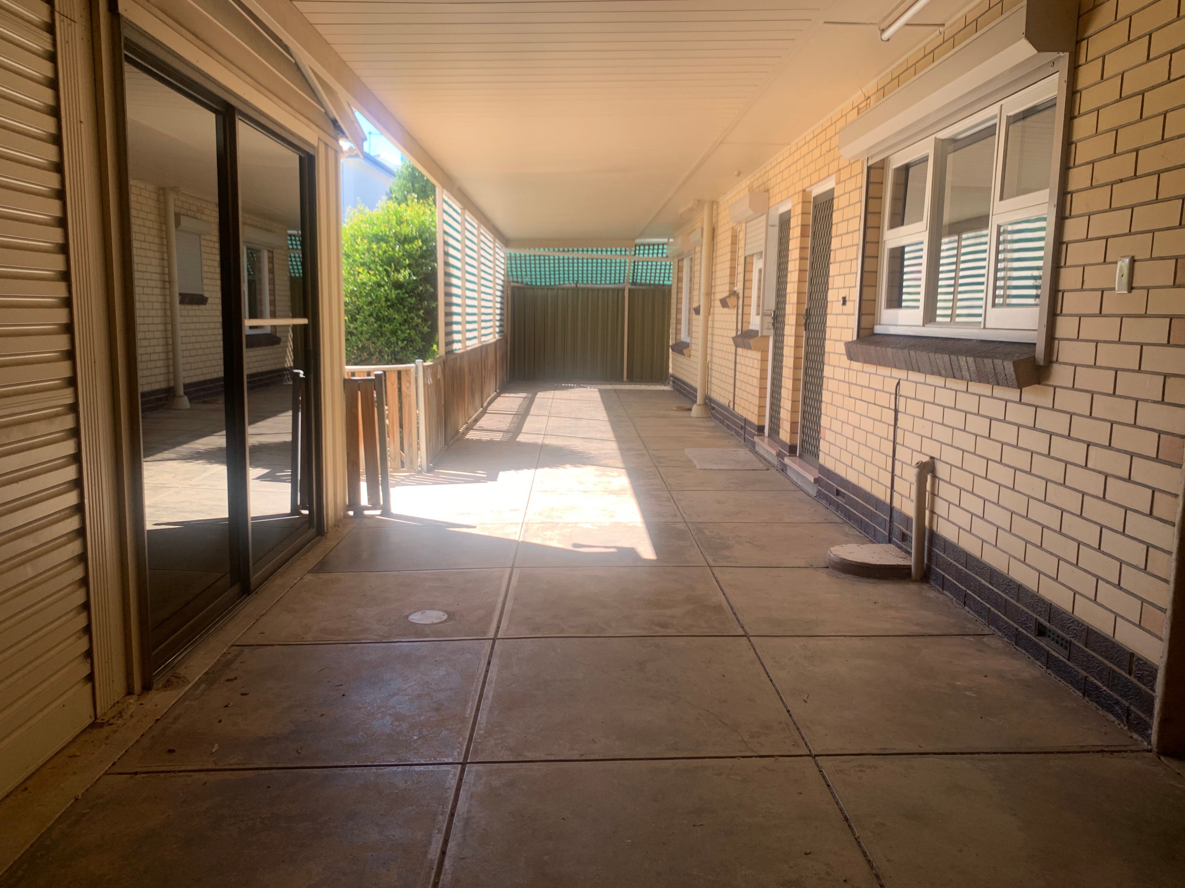 29 Eton Avenue — photo 9 of 10