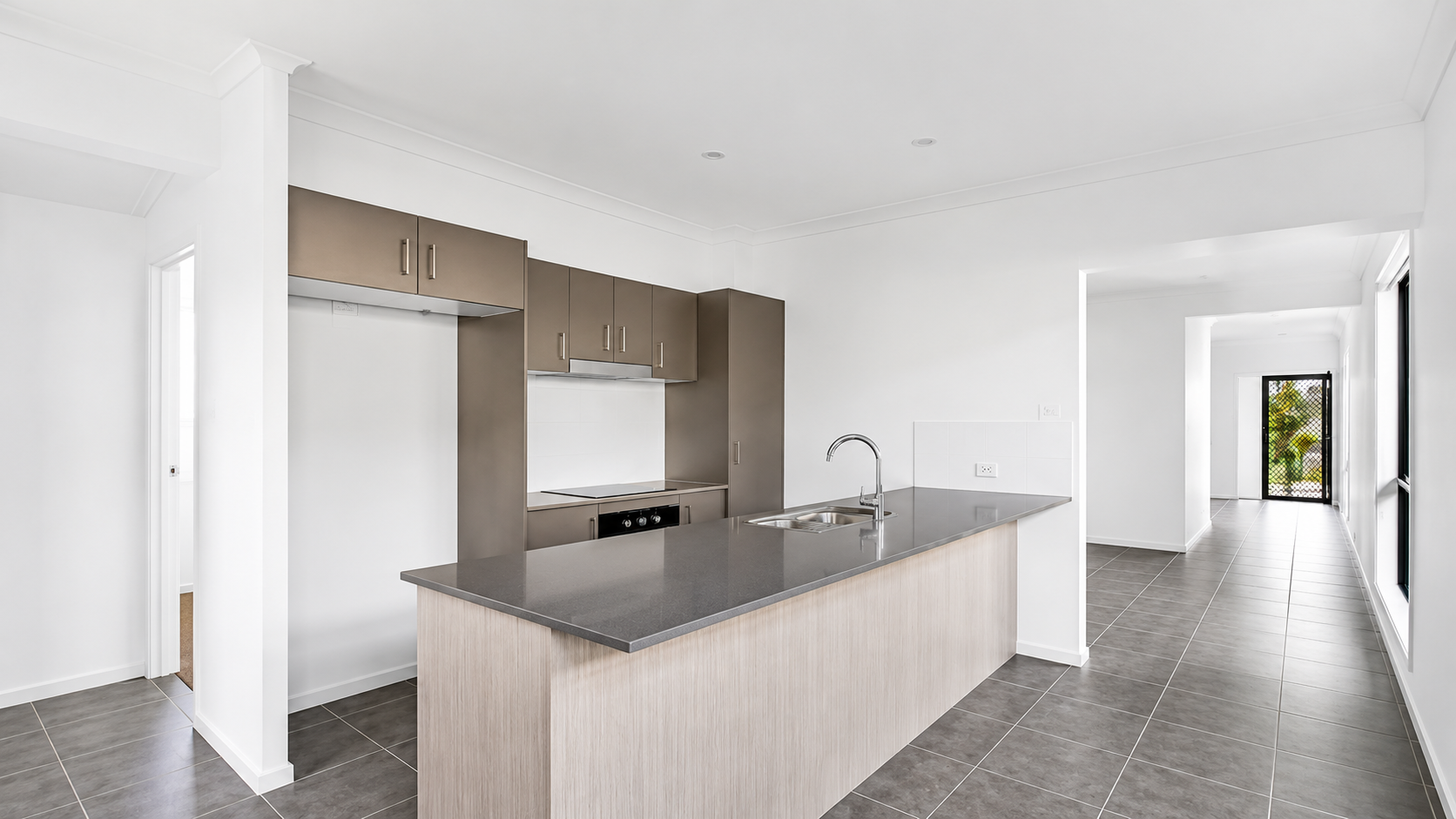 6 Gumtree Crescent, Ripley, QLD 4306