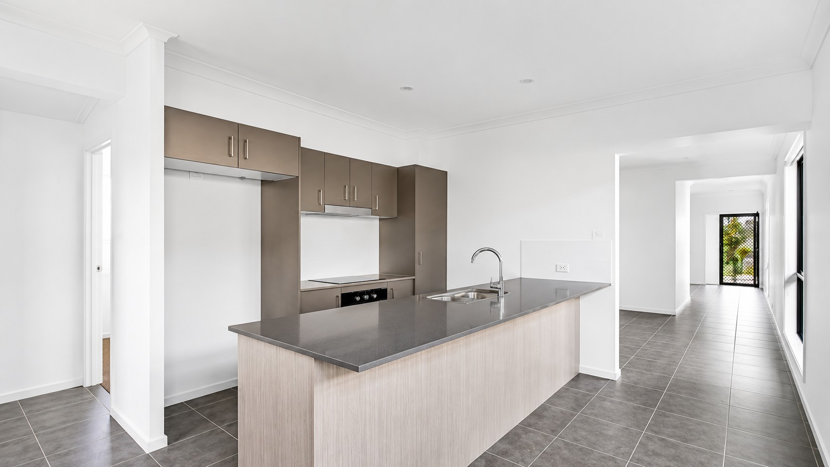 6 Gumtree Crescent, Ripley, QLD 4306
