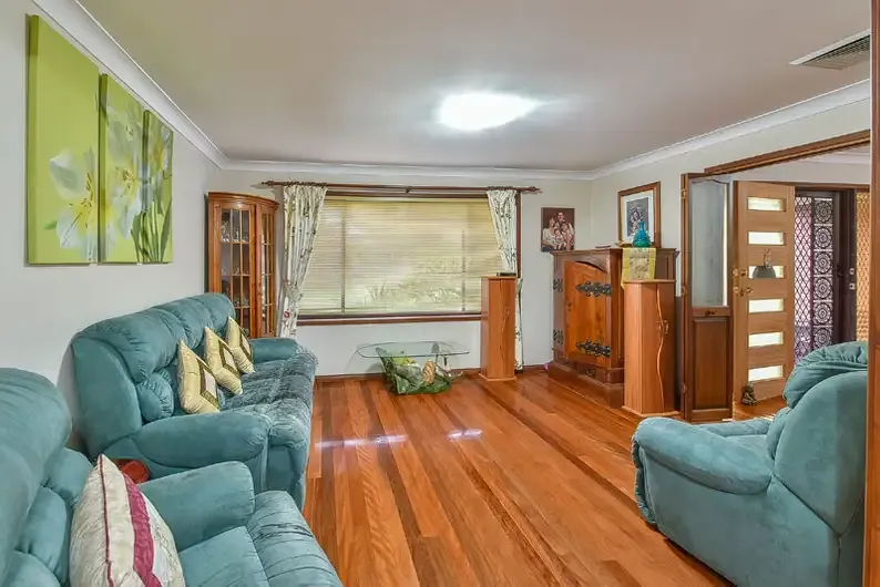 3 MYRA Place, Ingleburn, NSW 2565