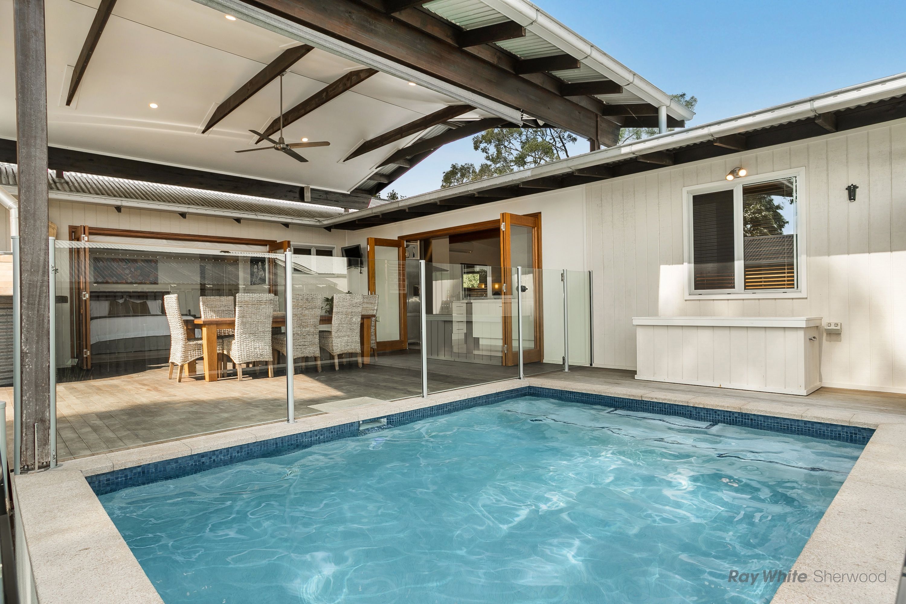 4 Renoir Street, Corinda, QLD 4075