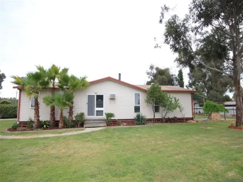 35 Townsend Street, Howlong, NSW 2643