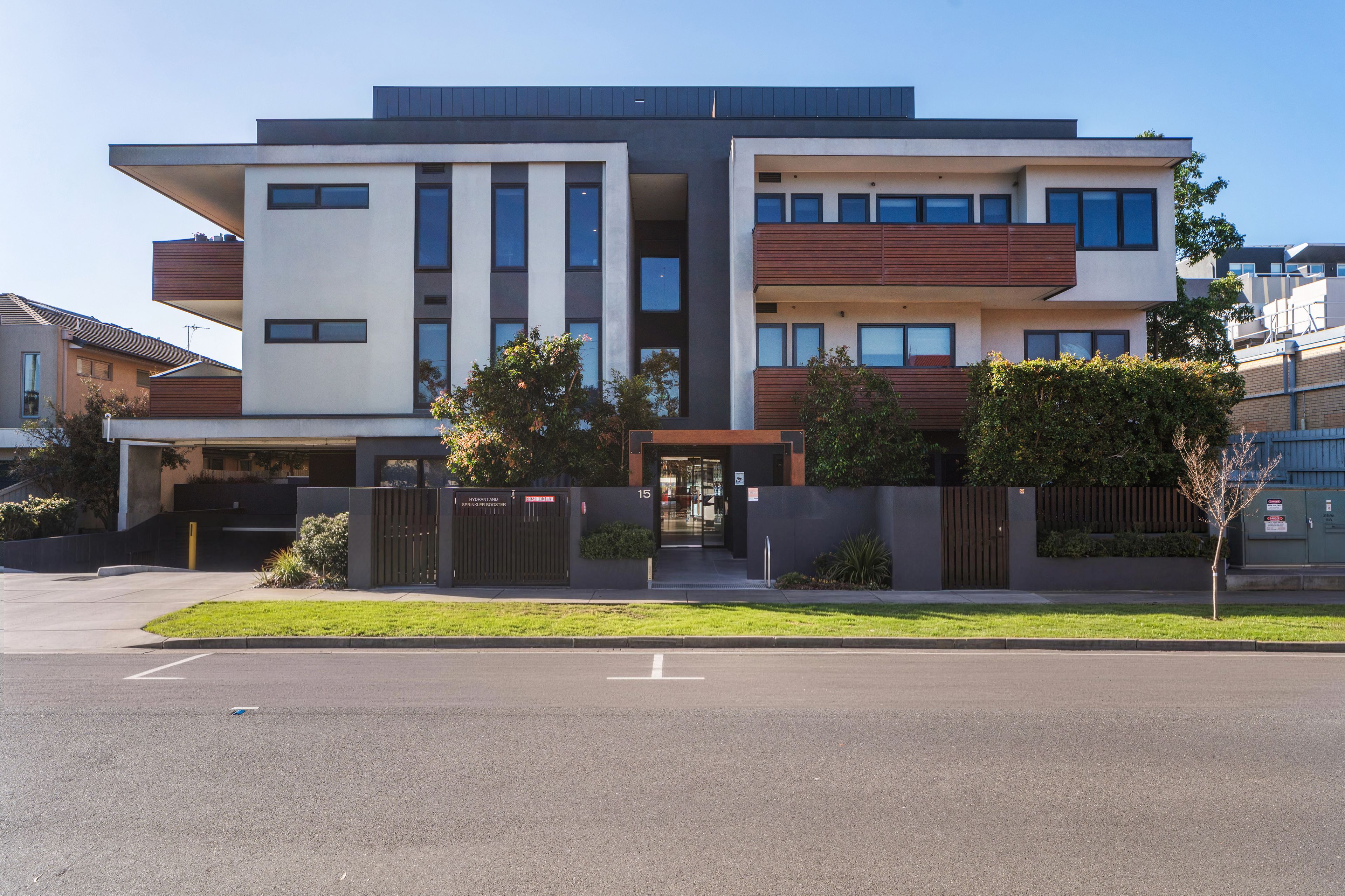 107/15 Maude Street — photo 14 of 17