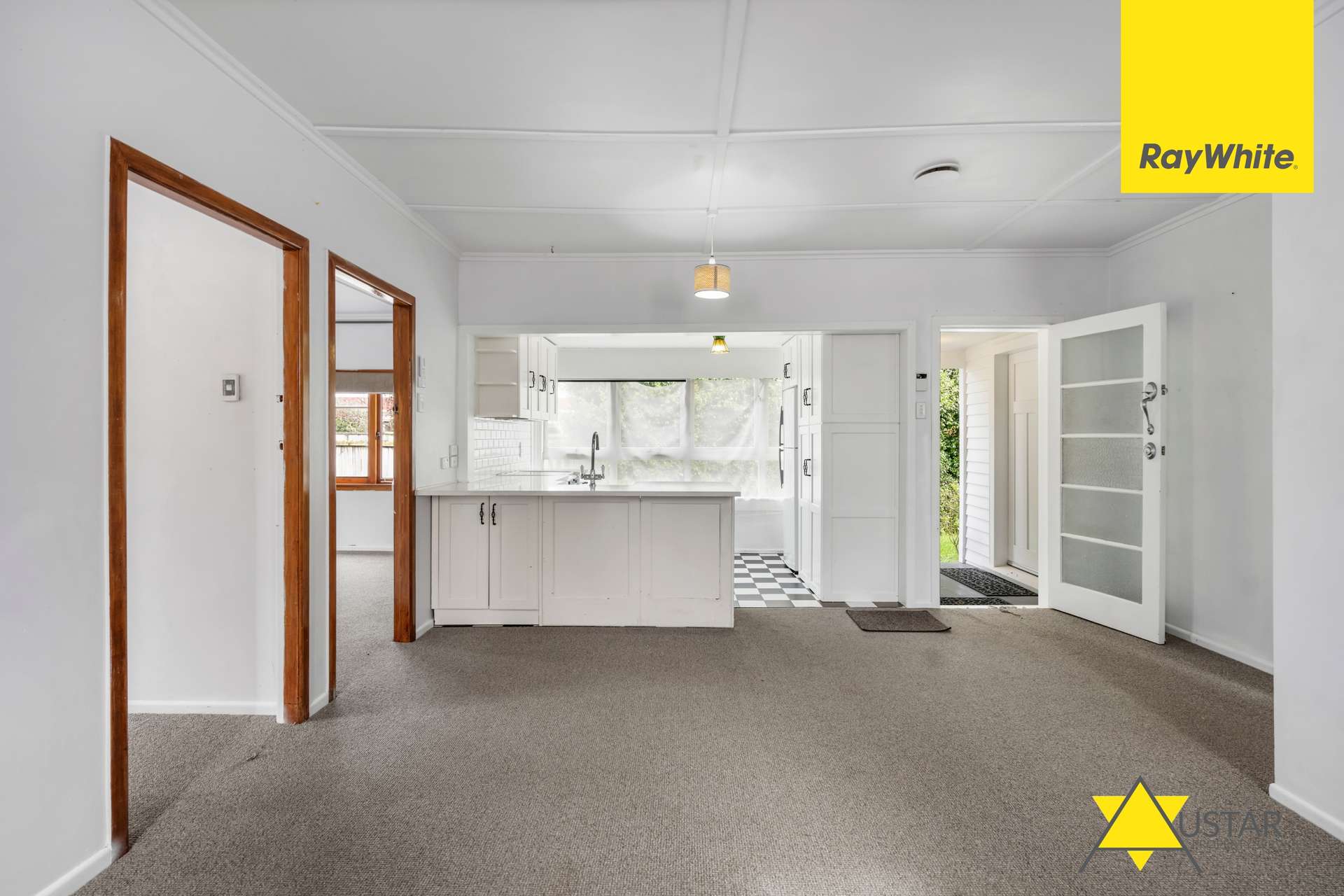 75A Glendale Road photo 3