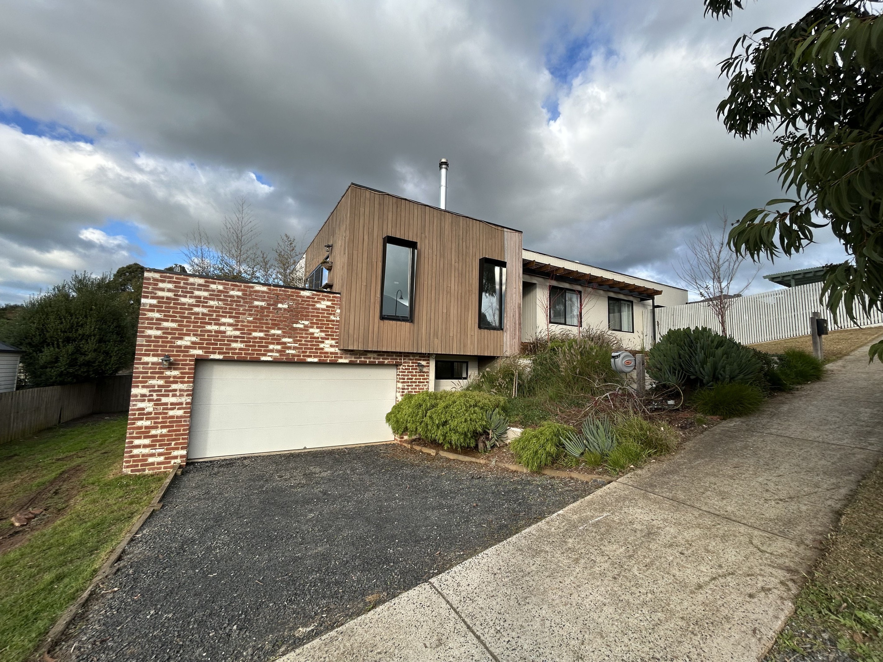 4 Floraston Drive, Leongatha, VIC 3953