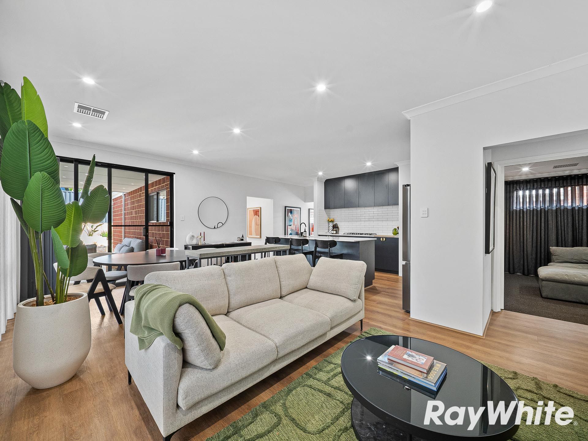82 Dragonfly Boulevard — photo 3 of 12