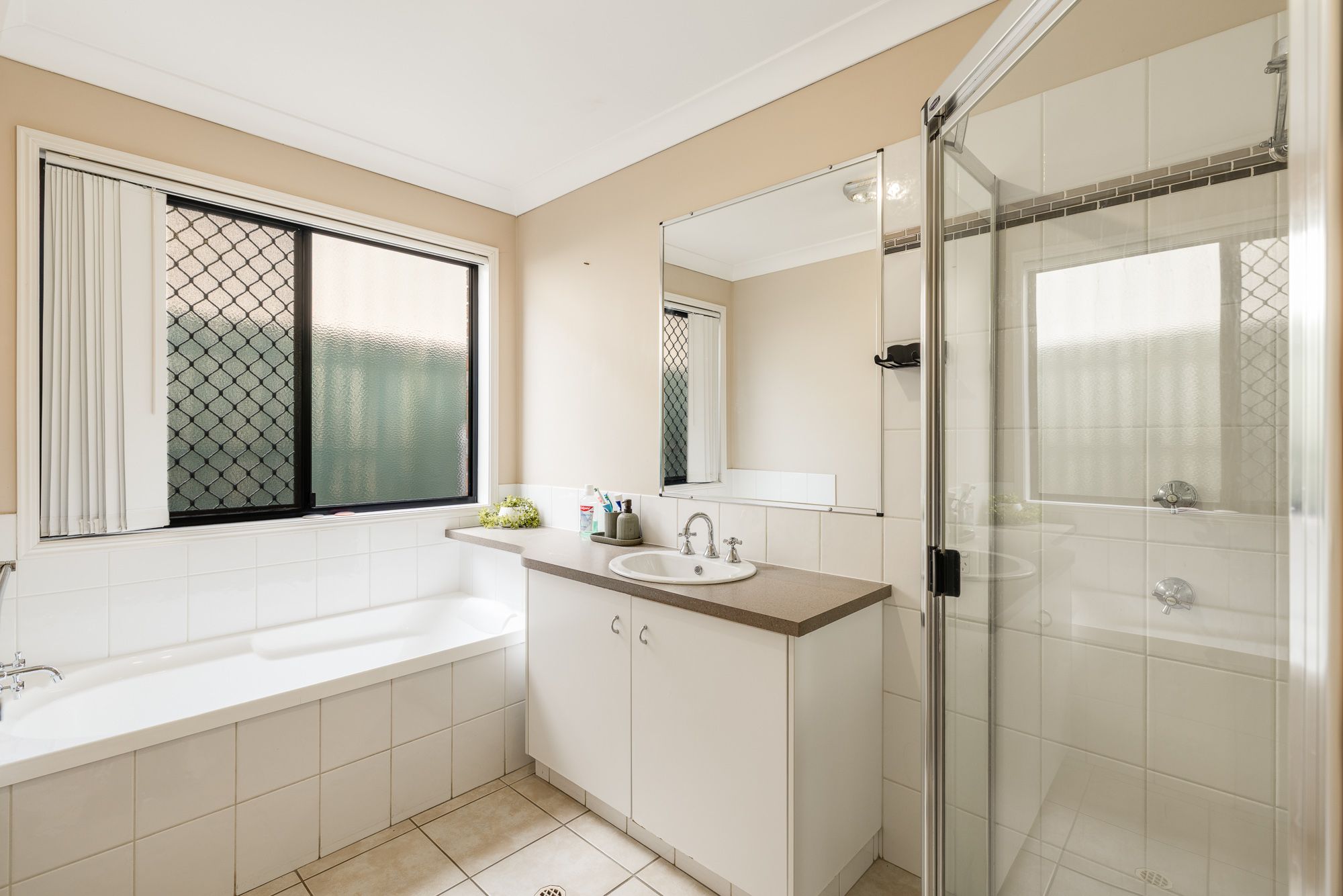 12 Monash Lane — photo 7 of 11
