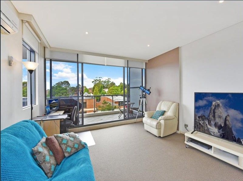 807/88-90 George Street, Hornsby, NSW 2077