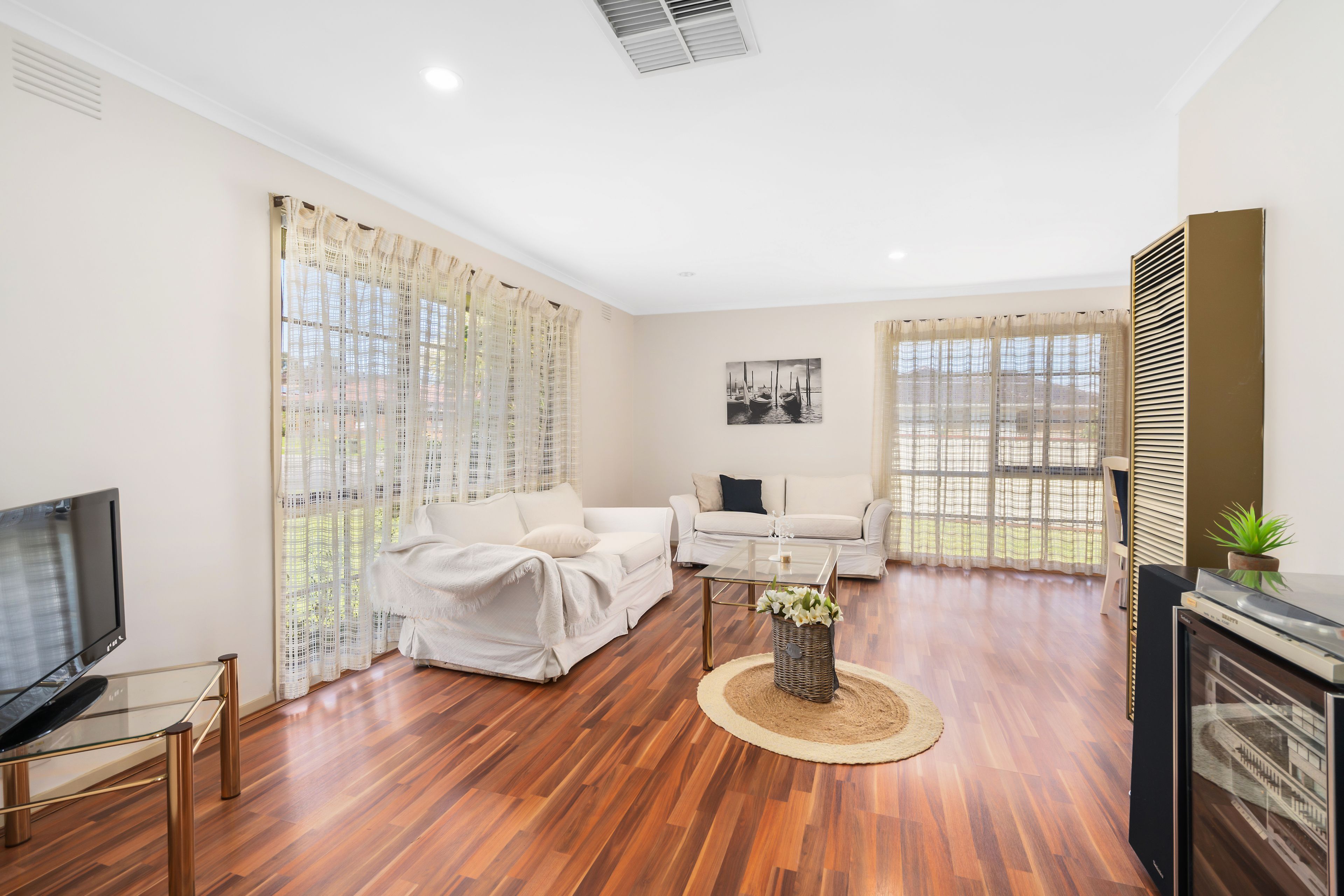 44 Taunton Drive, Bundoora VIC 3083