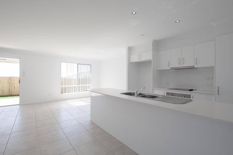 25 Shelley Street, Redbank Plains, QLD 4301