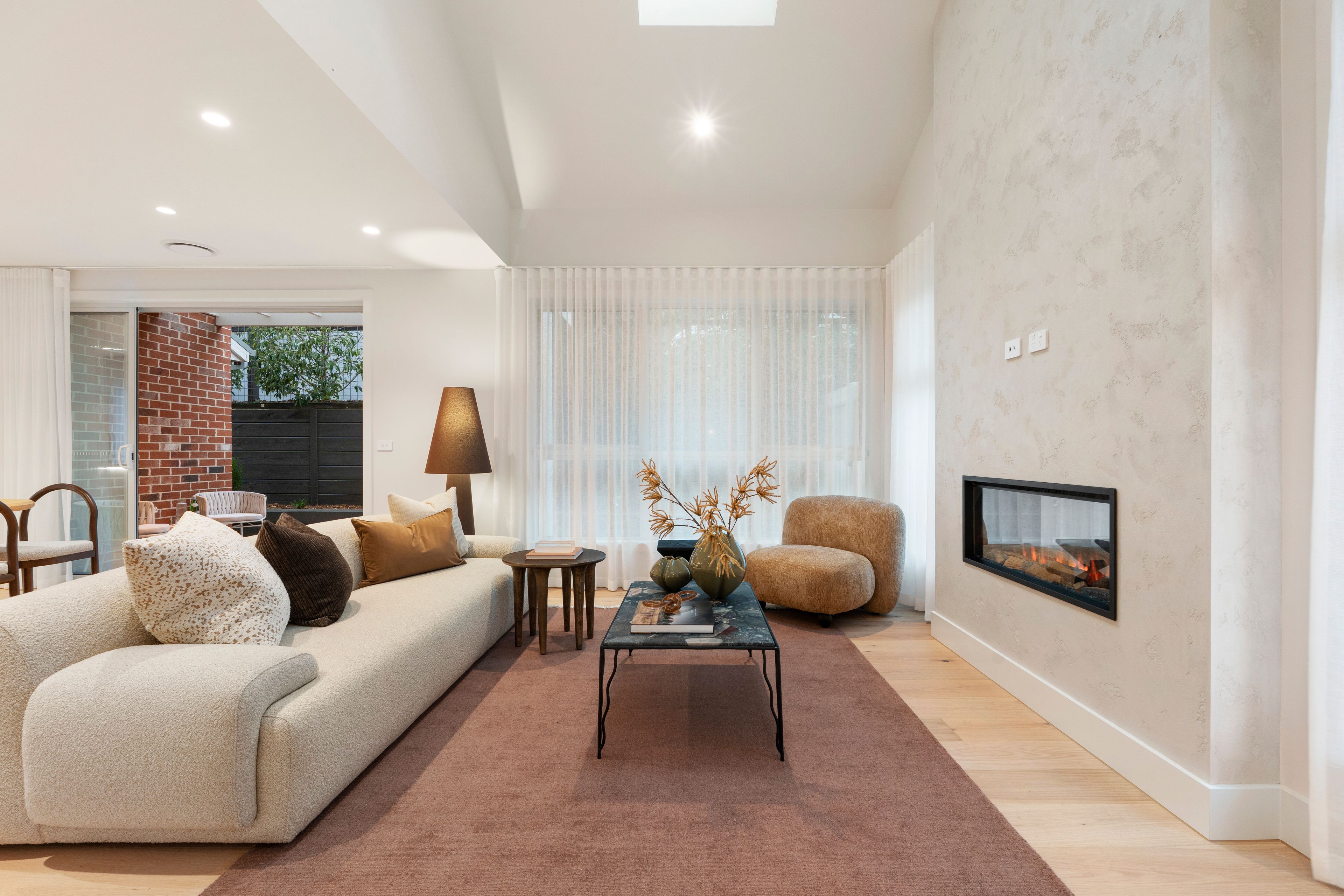 1/5 Lambert Street — photo 8 of 15