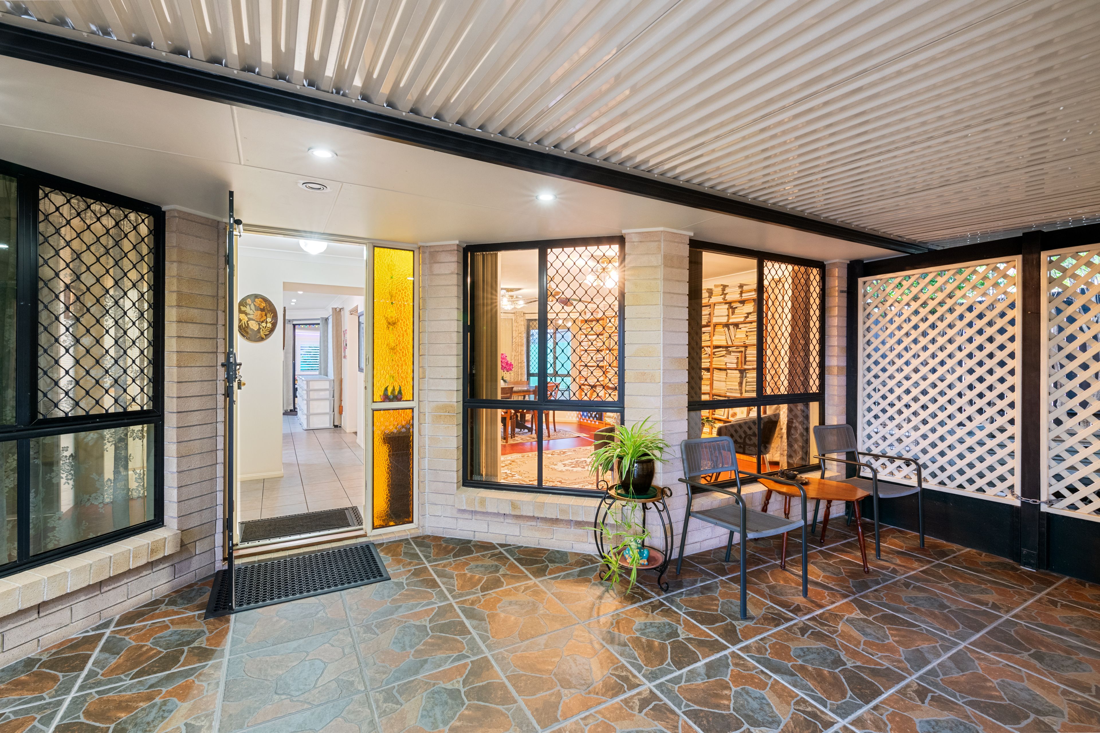 26 Yellowstone Place, Parkinson, QLD 4115