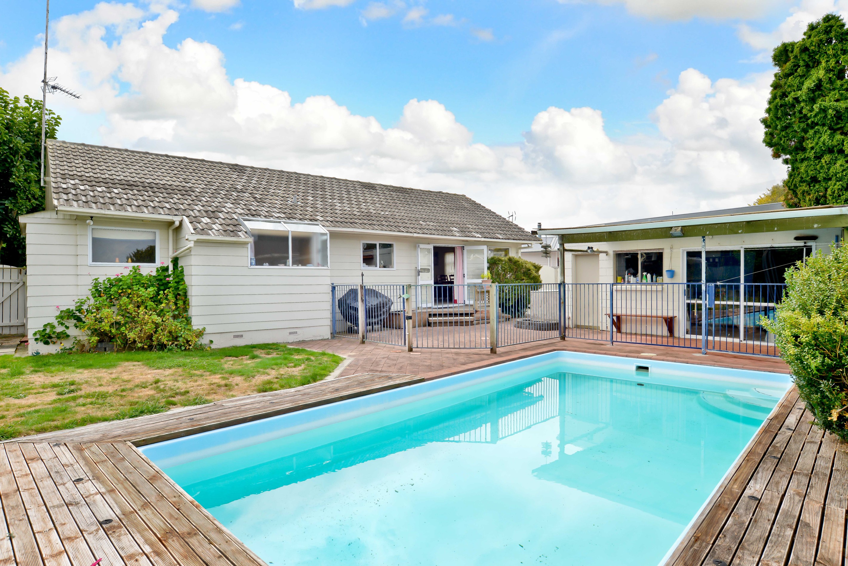 15 Pamela Place, Deanwell, Hamilton City