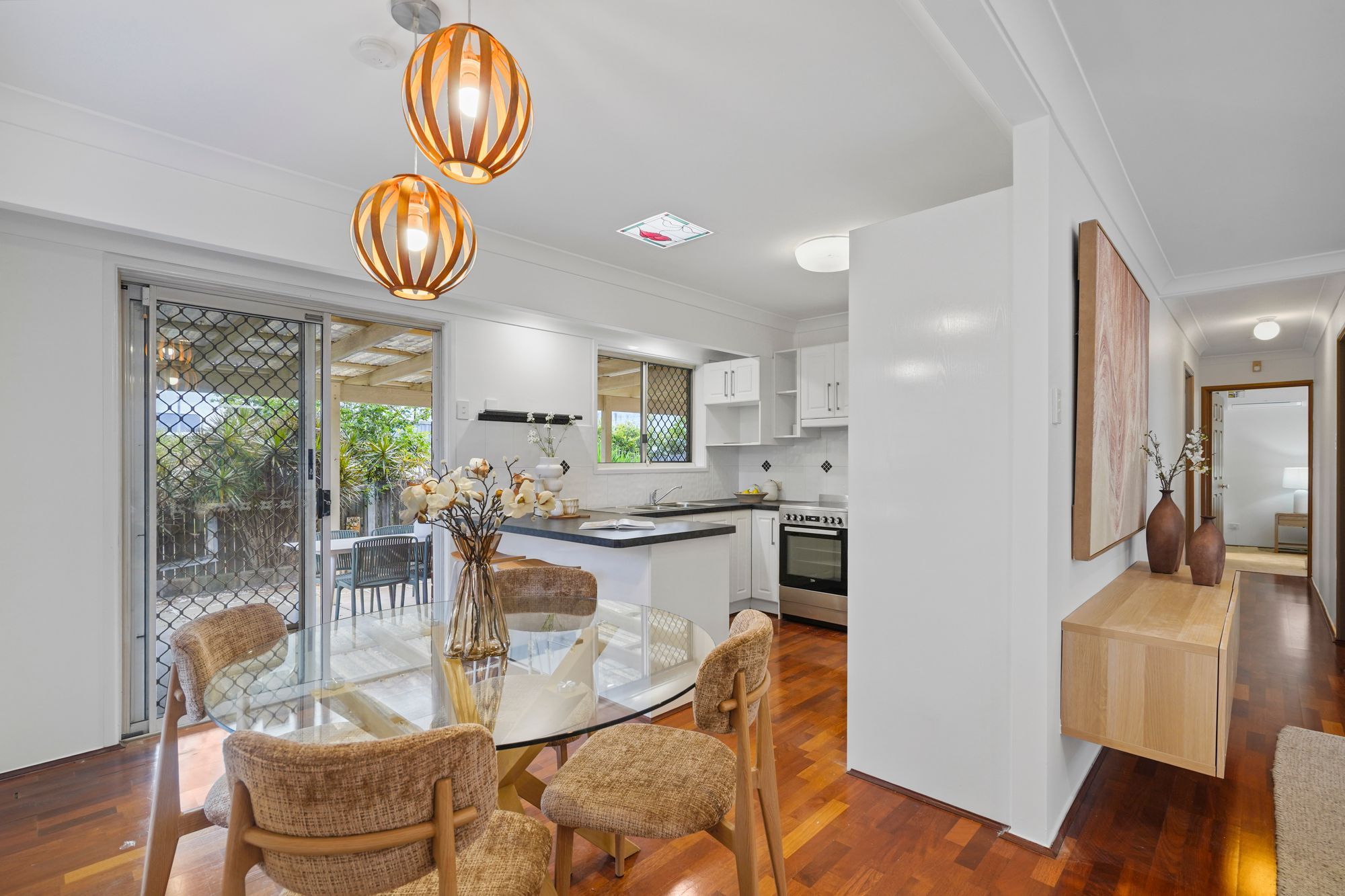 7/7 Lowmead Street — photo 4 of 16