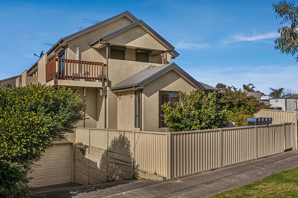 15 Ararat Avenue, Coburg North VIC 3058