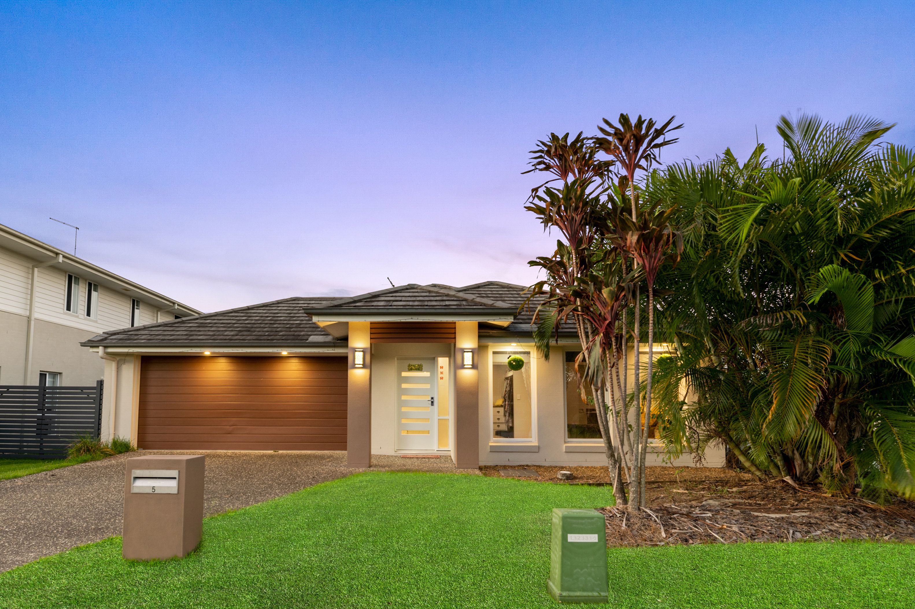 5 Paterson Street, North Lakes QLD 4509