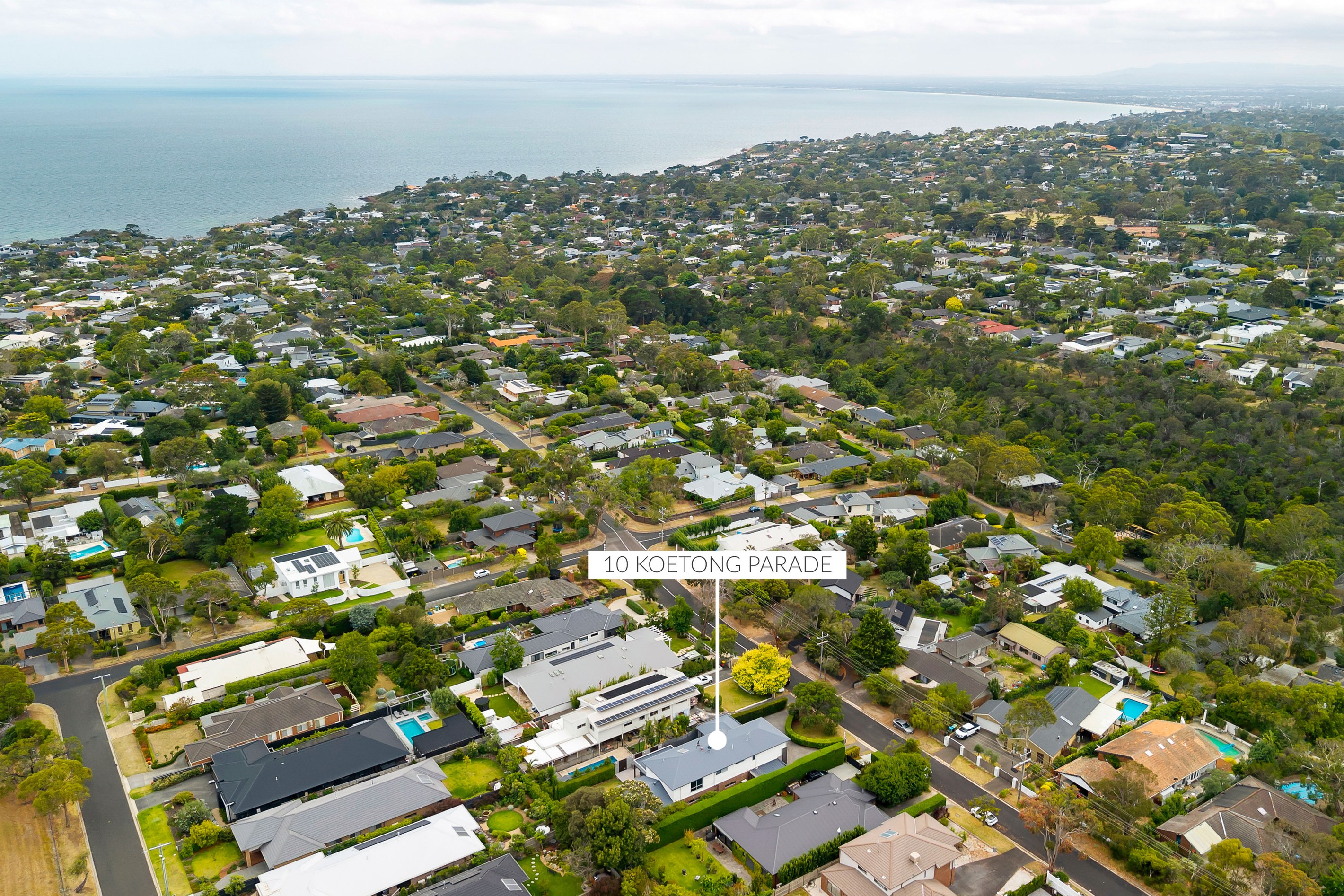 10 Koetong Parade, Mount Eliza, VIC 3930