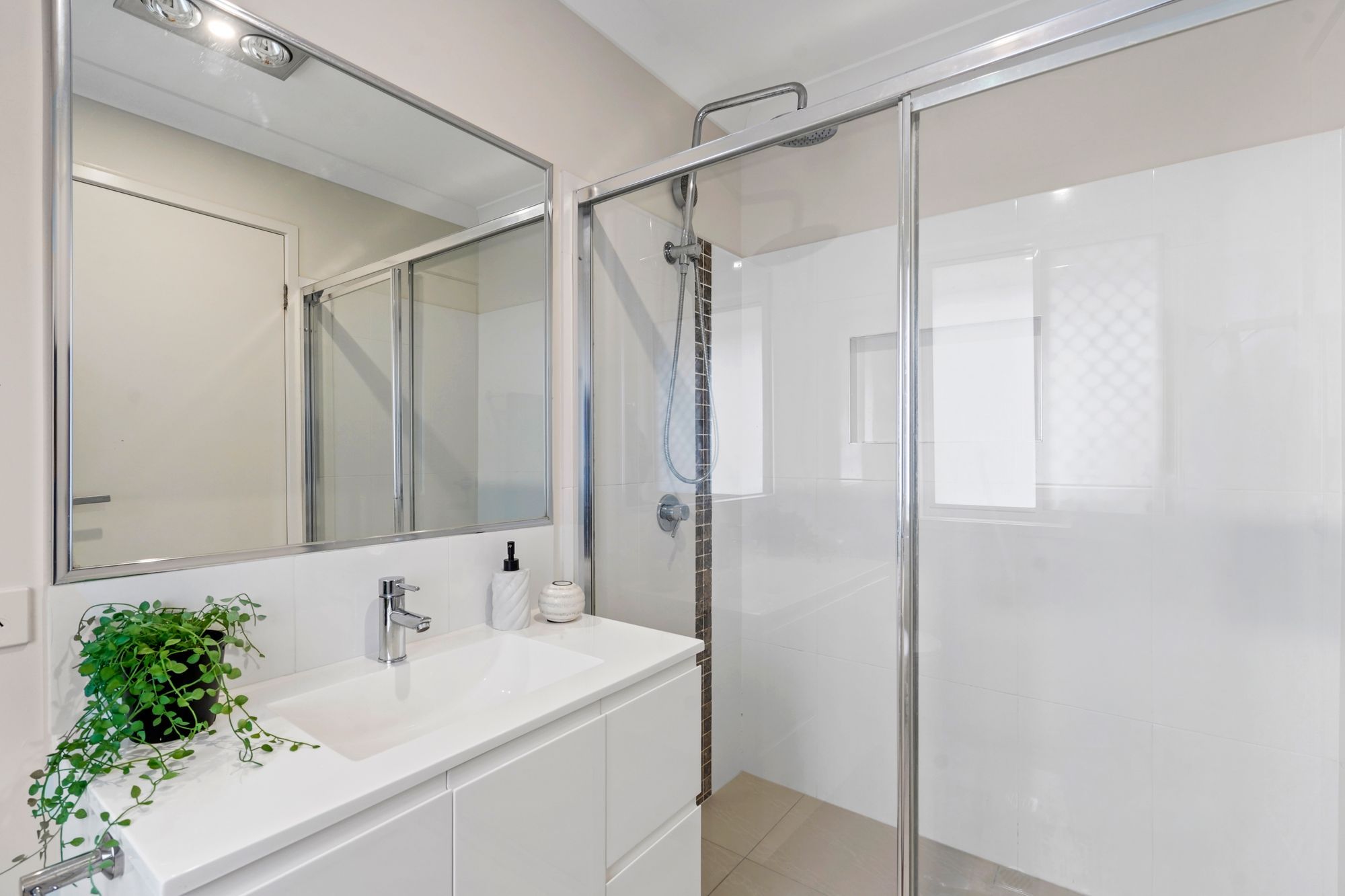 10 Haven Drive — photo 10 of 18