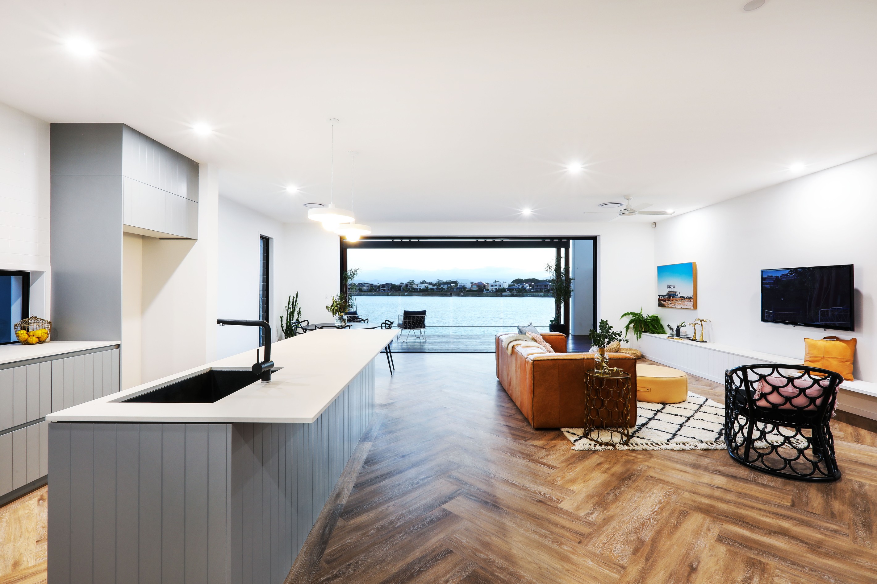 1/81 Edinburgh Road, Benowa Waters, QLD 4217