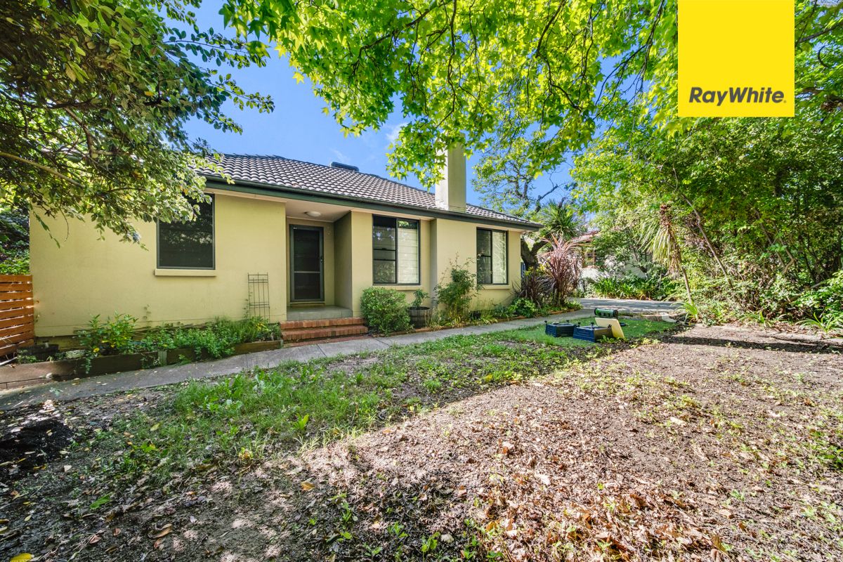 8 Grevillea Street — photo 10 of 12