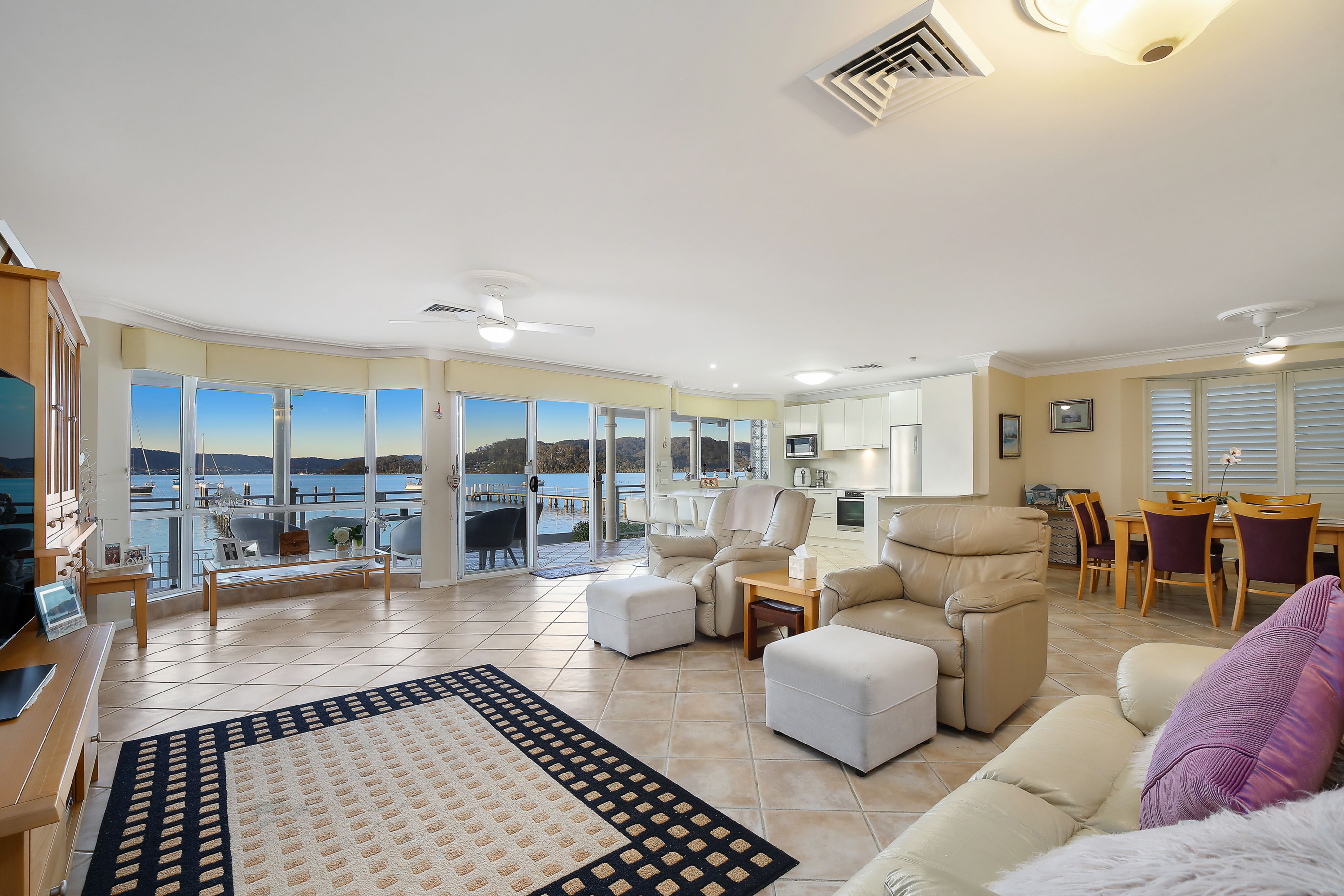 57 Steyne Road — photo 7 of 16