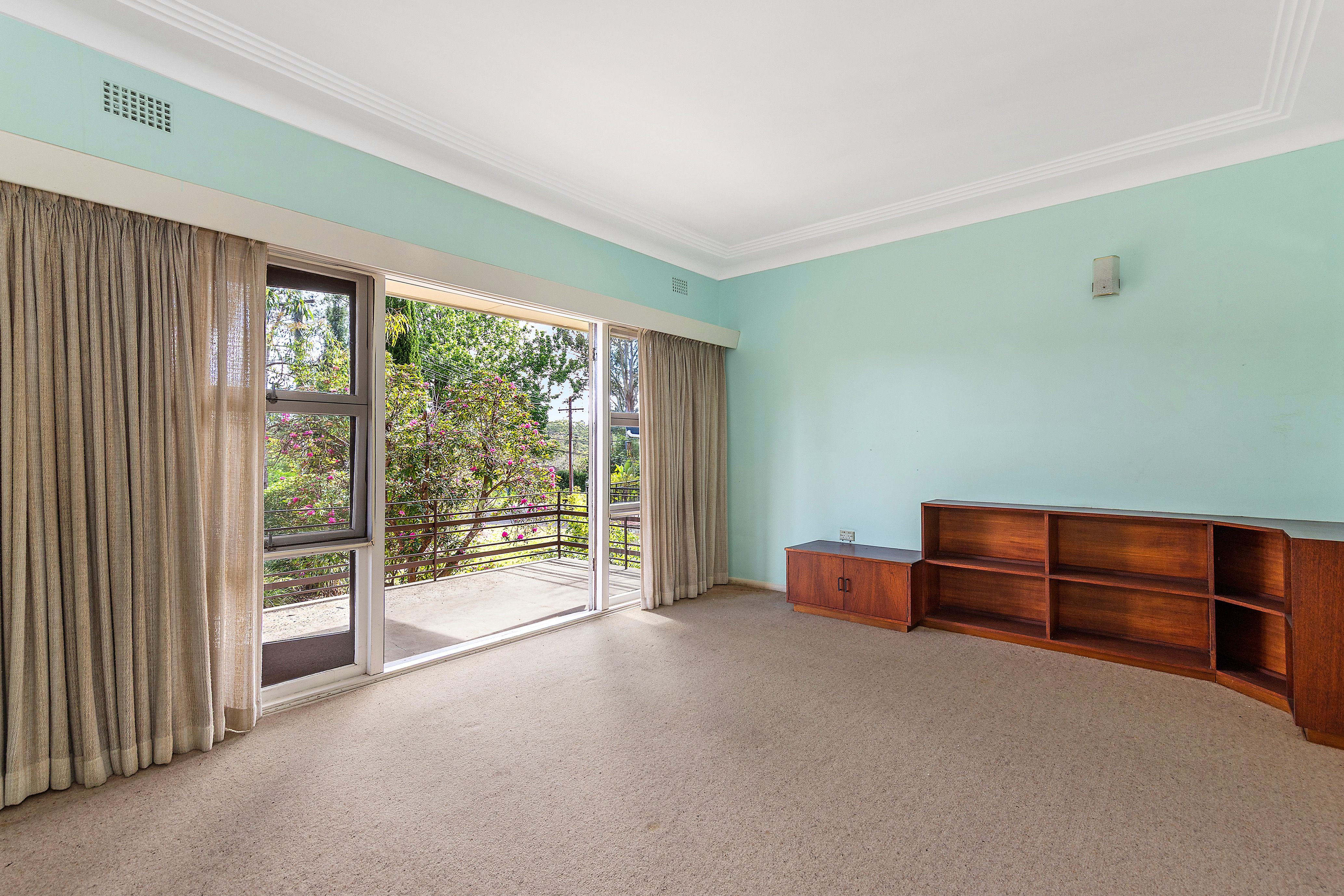 61 Manor Road, Hornsby, NSW 2077