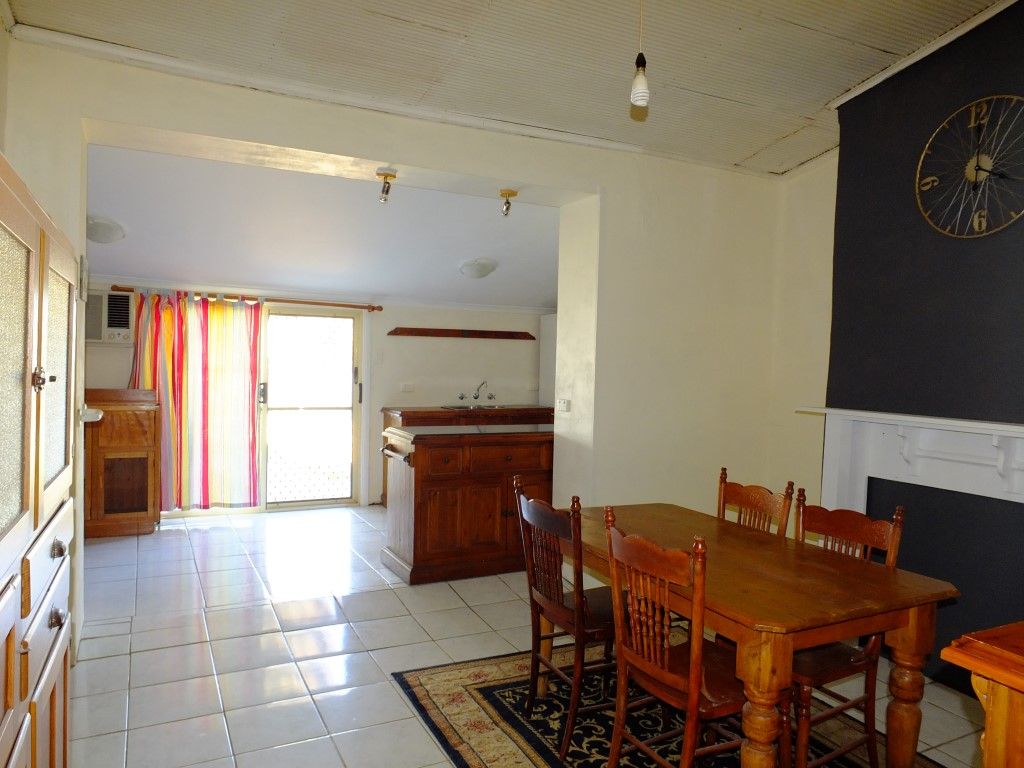 25 Waring Street, Kadina, SA 5554